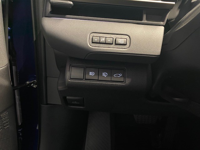 TOYOTA bZ4X Touring Premium AWD-image-14