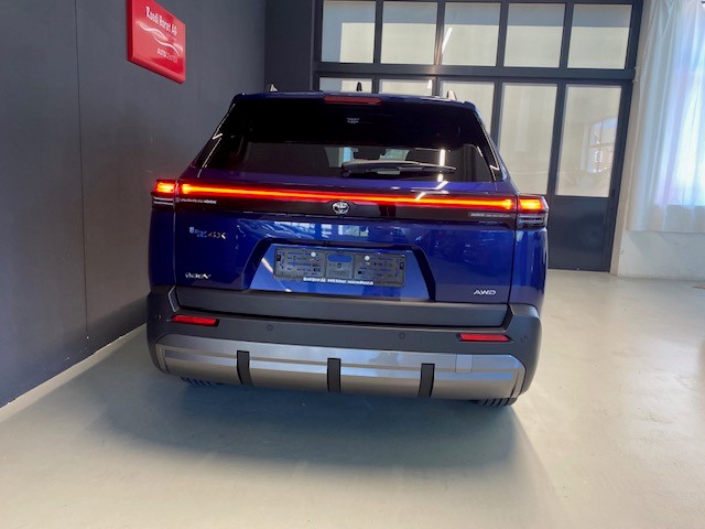 TOYOTA bZ4X Touring Premium AWD-image-5