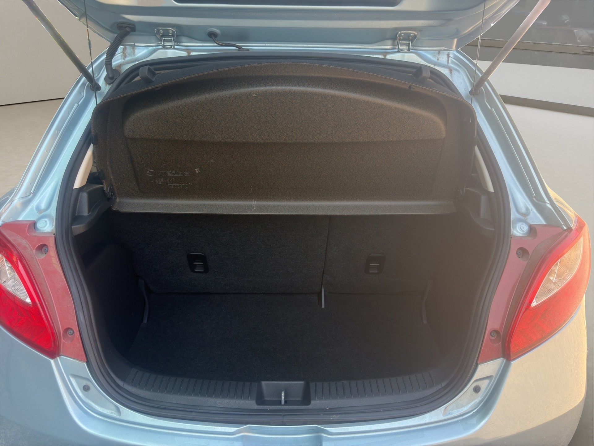 MAZDA 2 1.5i 16V City Sport 2 Automatic-image-13