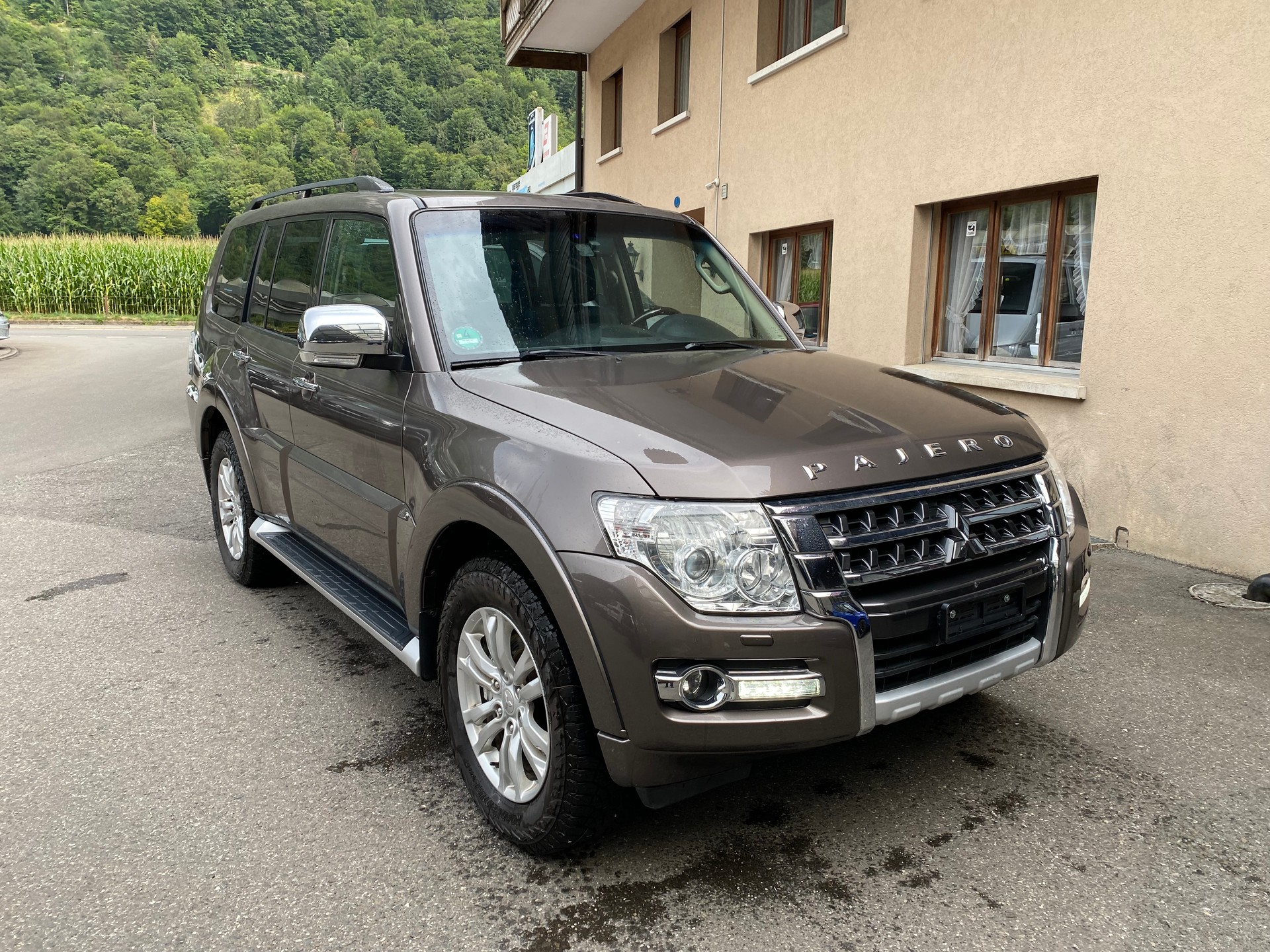 MITSUBISHI Pajero 3.2 DI-D Diamond Automatic-image-10