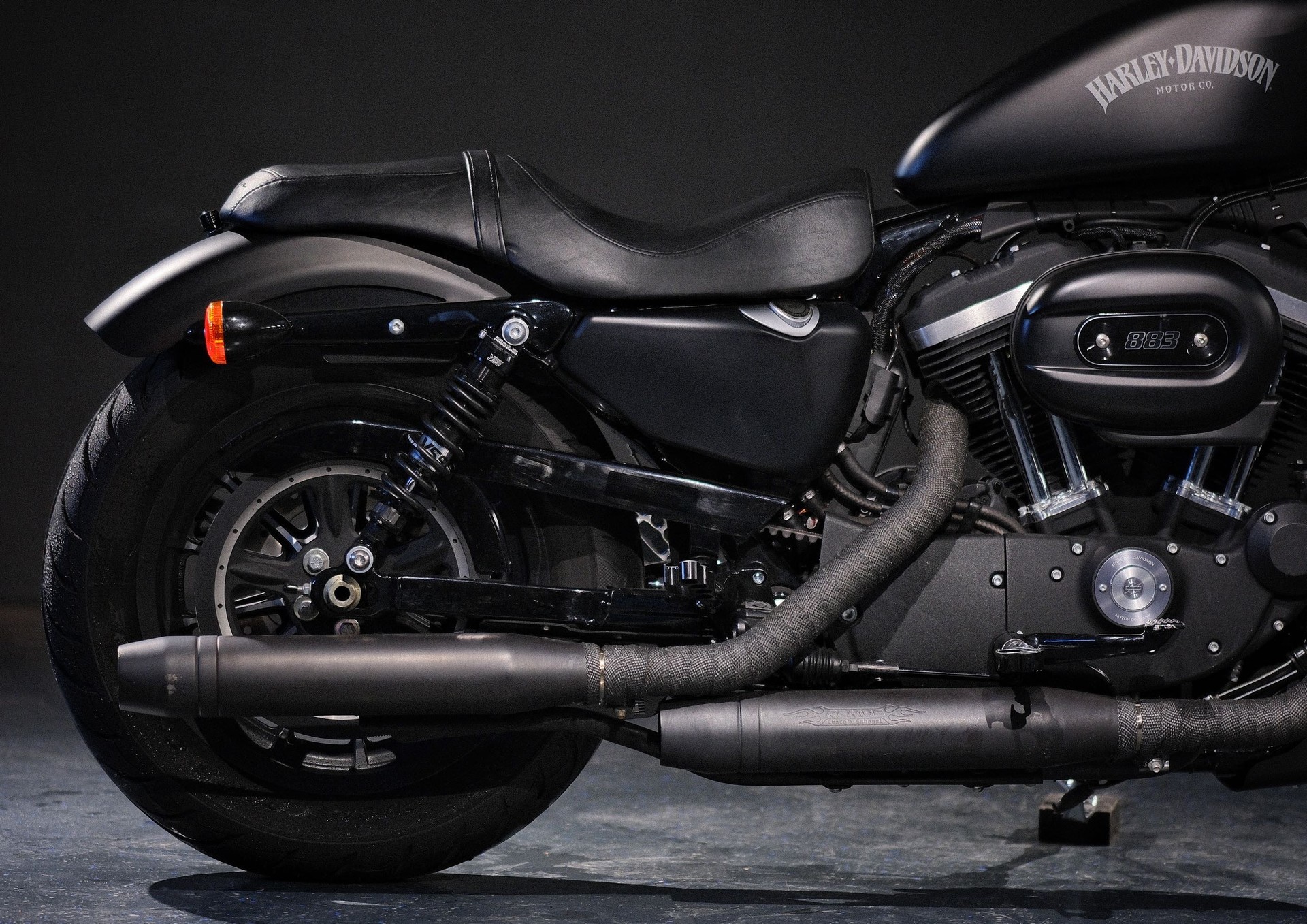 HARLEY-DAVIDSON XL 883 N Sportster Iron ABS-image-10