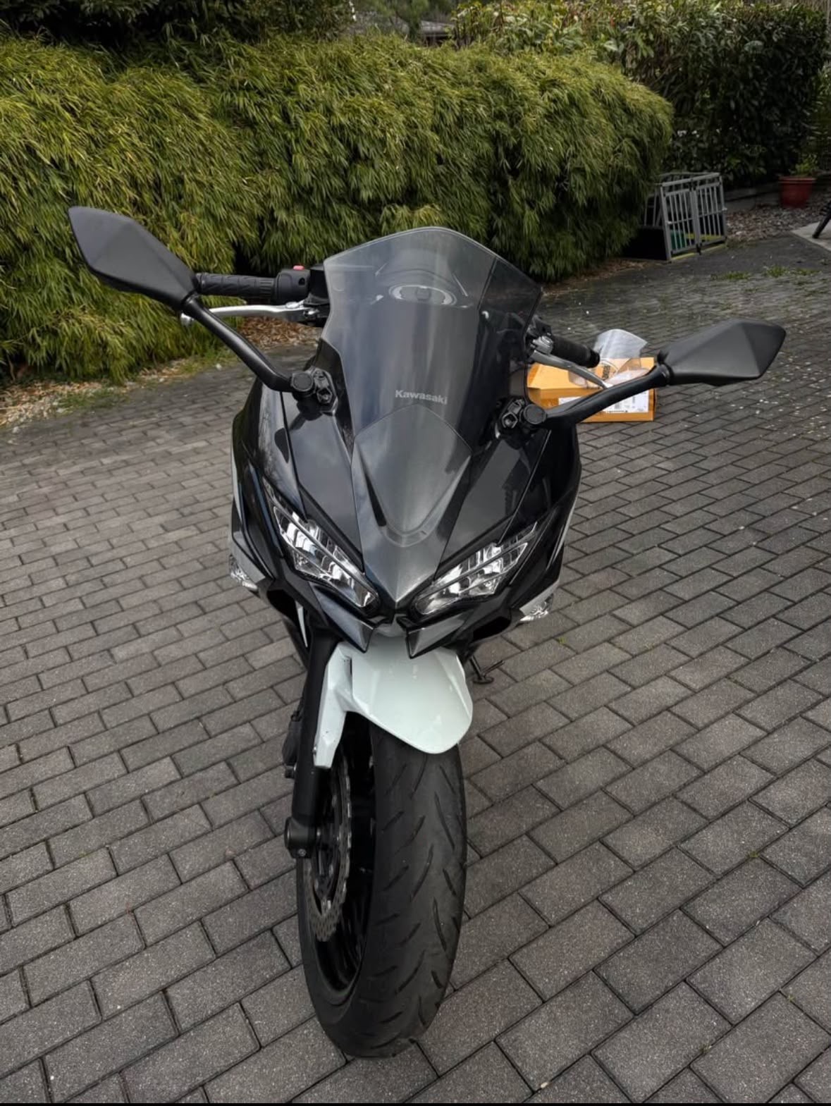 KAWASAKI Ninja 650-image-1