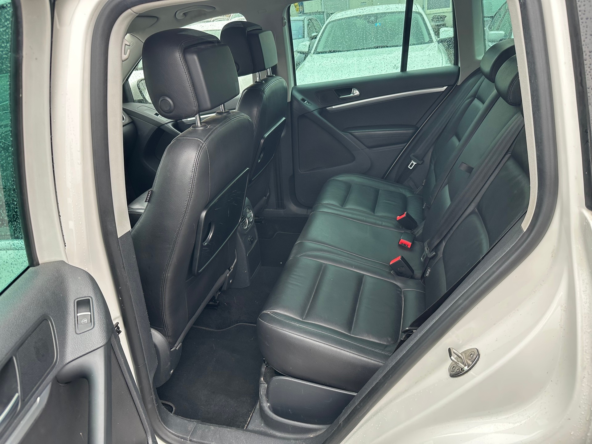 VW Tiguan 2.0 TSI Track&Field 4Motion DSG-image-9