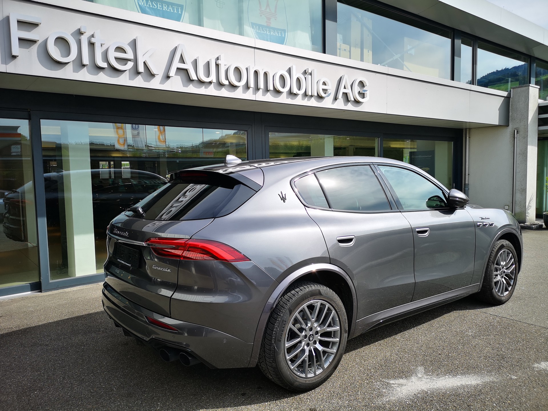 MASERATI Grecale 2.0 MHEV Modena-showroom-element-3