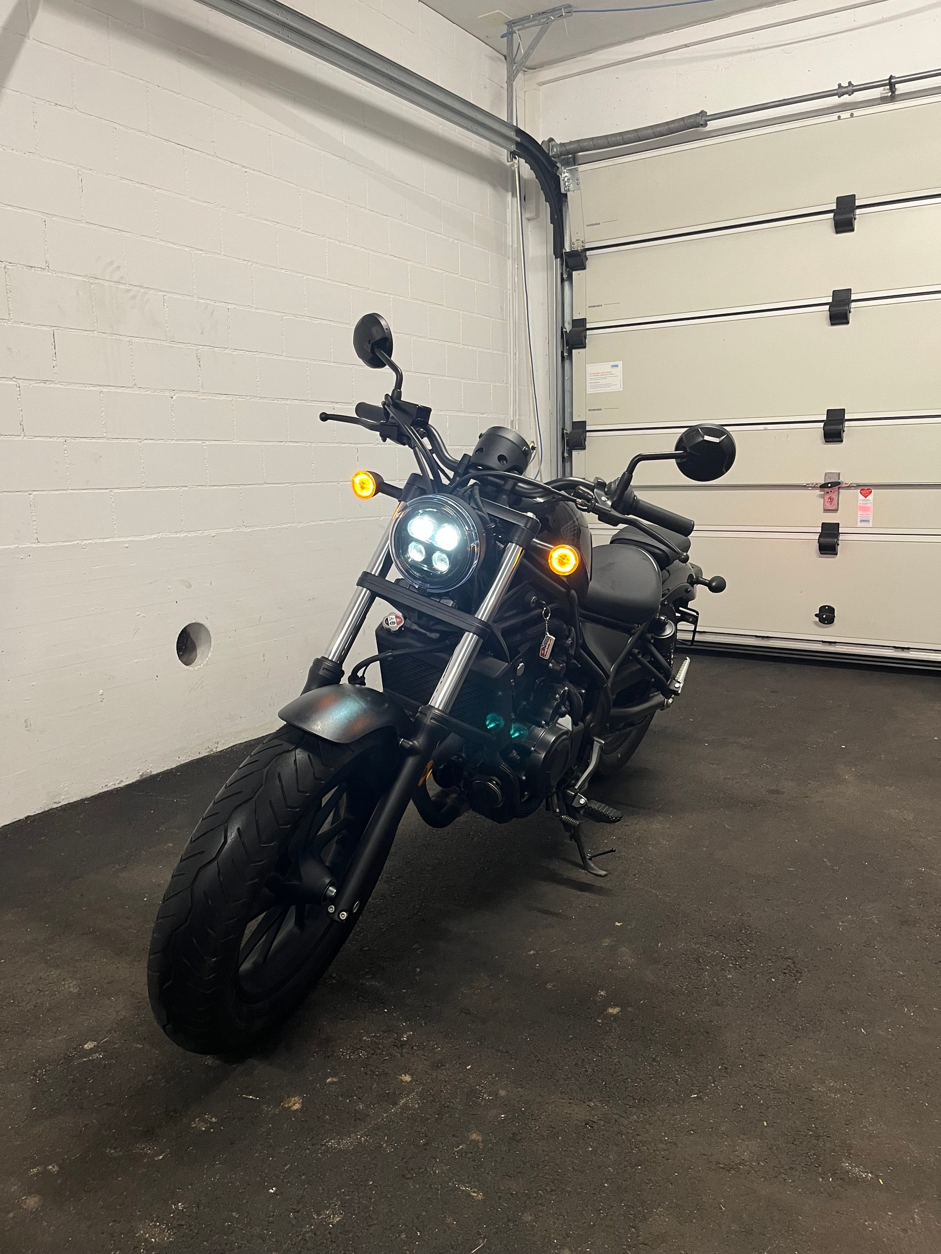 HONDA CMX500 Rebel-image-1