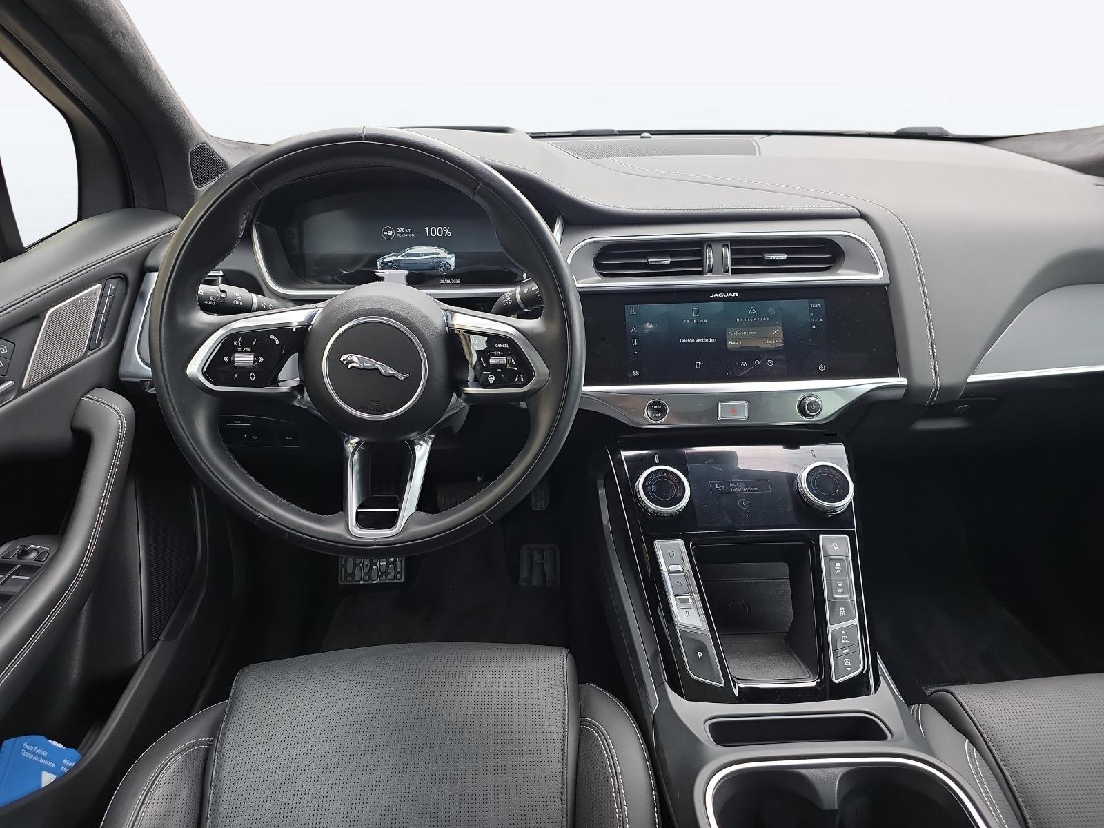 JAGUAR I-Pace EV400 R-Dynamic HSE AWD-image-8