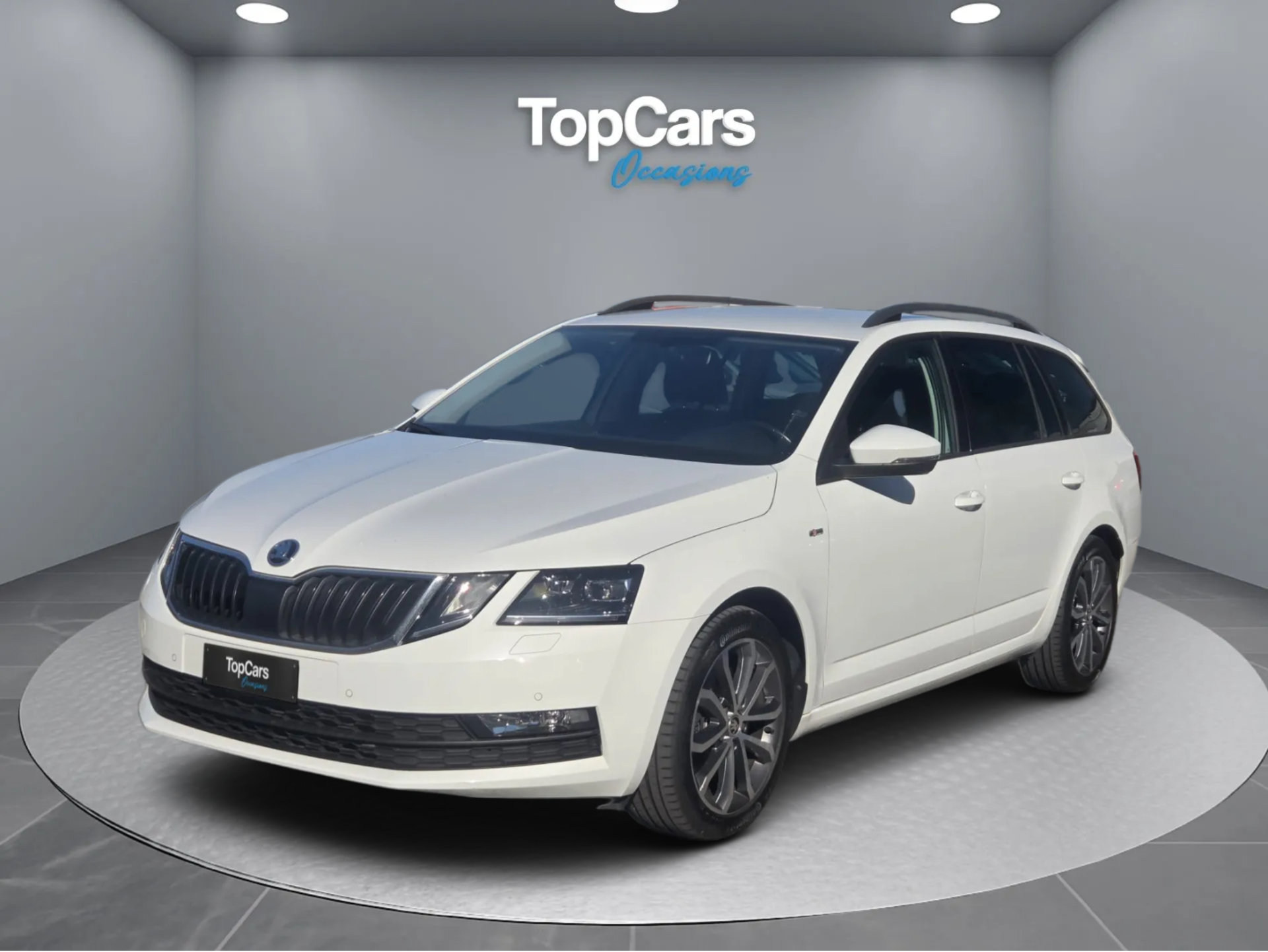 SKODA Octavia Combi 2.0 TSI Soleil 4x4 DSG ** Frish MFK ** Expertise du jour ** Top Options