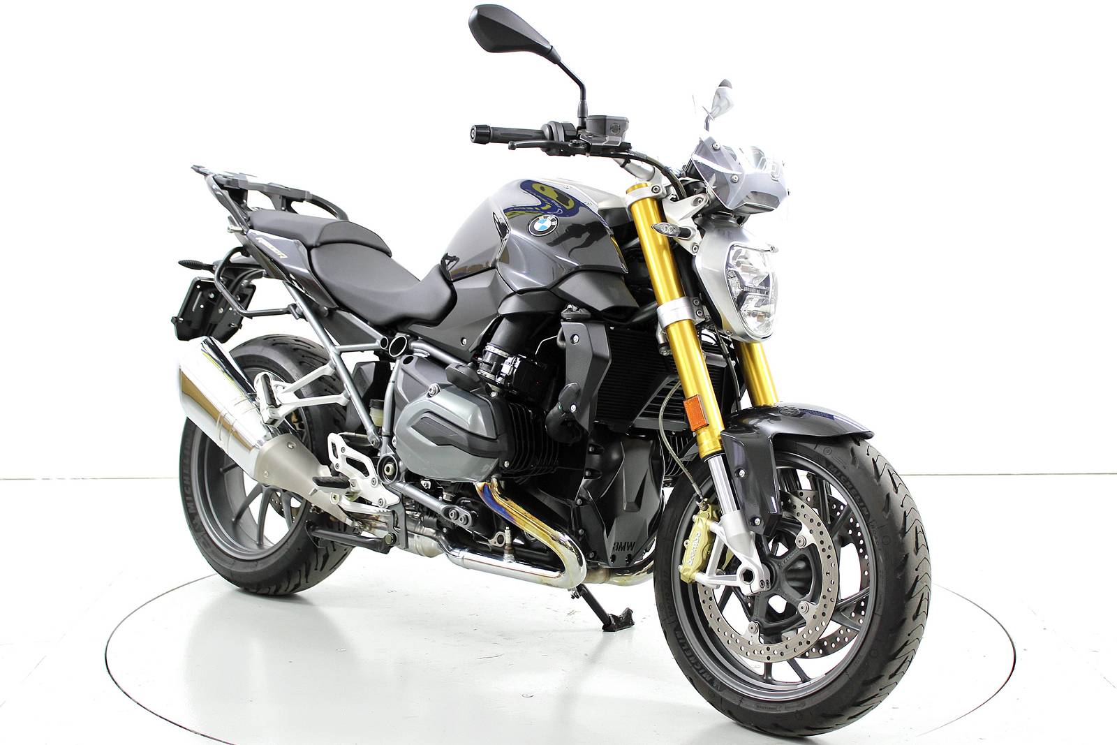 BMW R 1200 R ABS-image-1