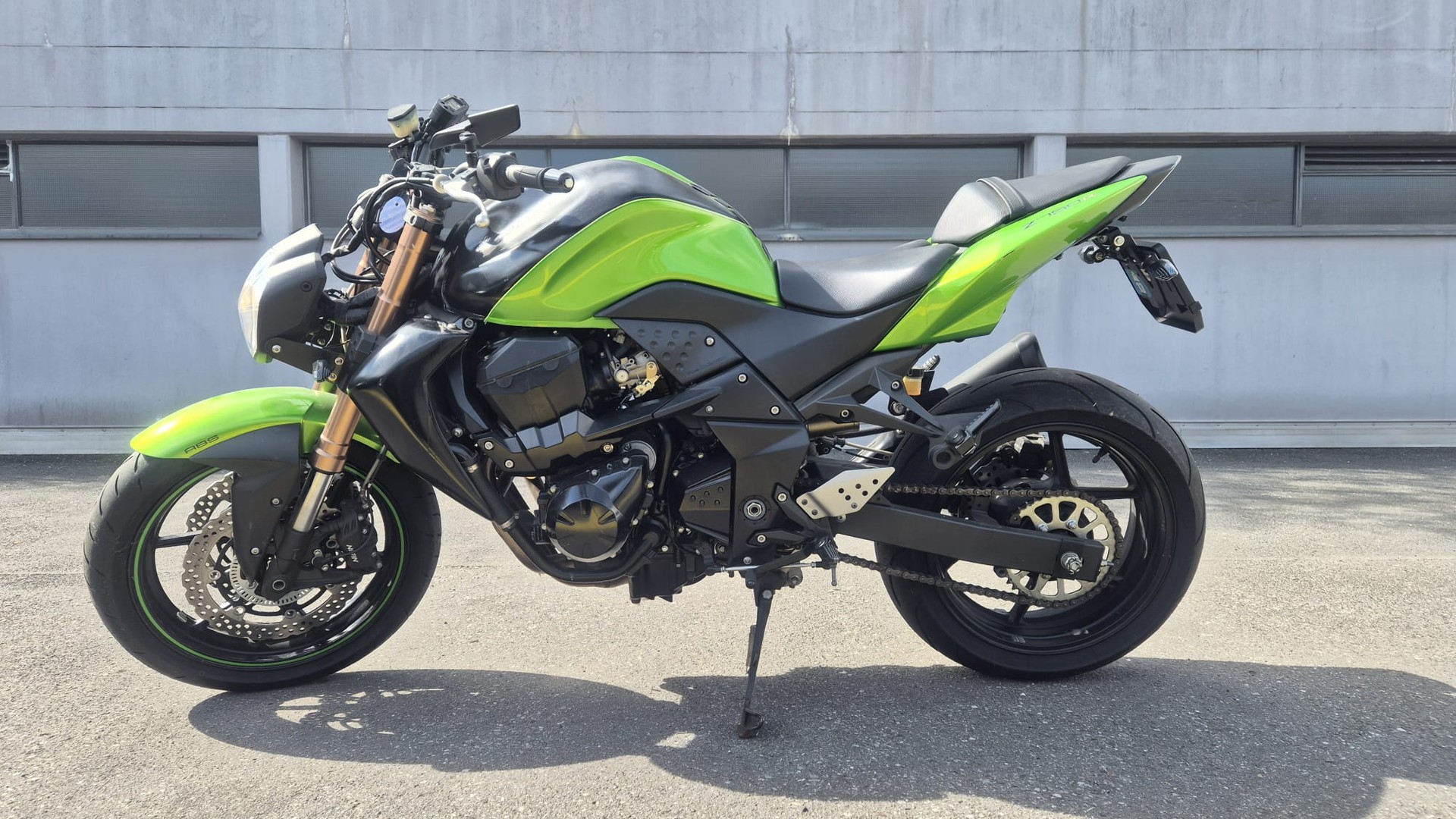 KAWASAKI Z 750-image-0