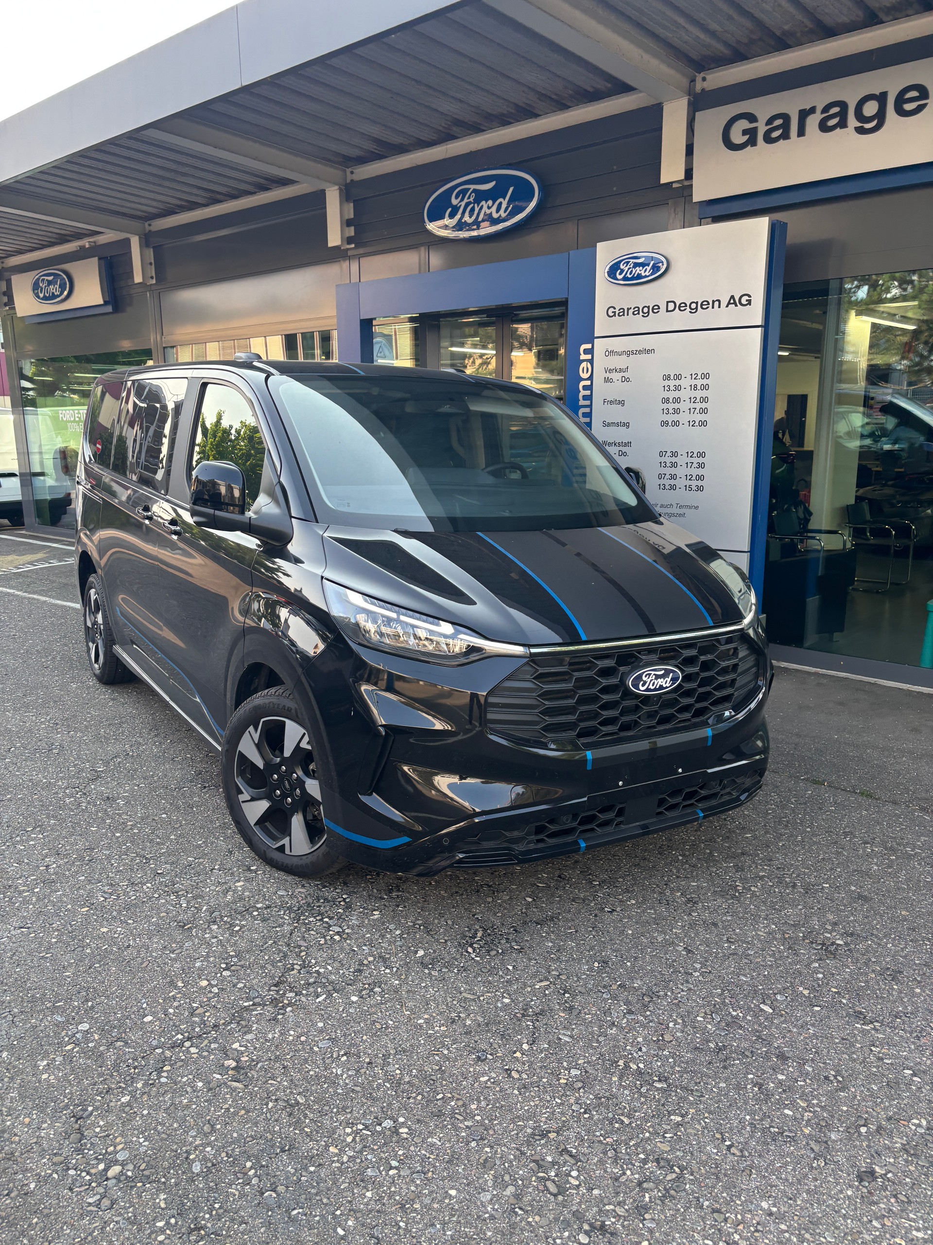 FORD Sport-image-12