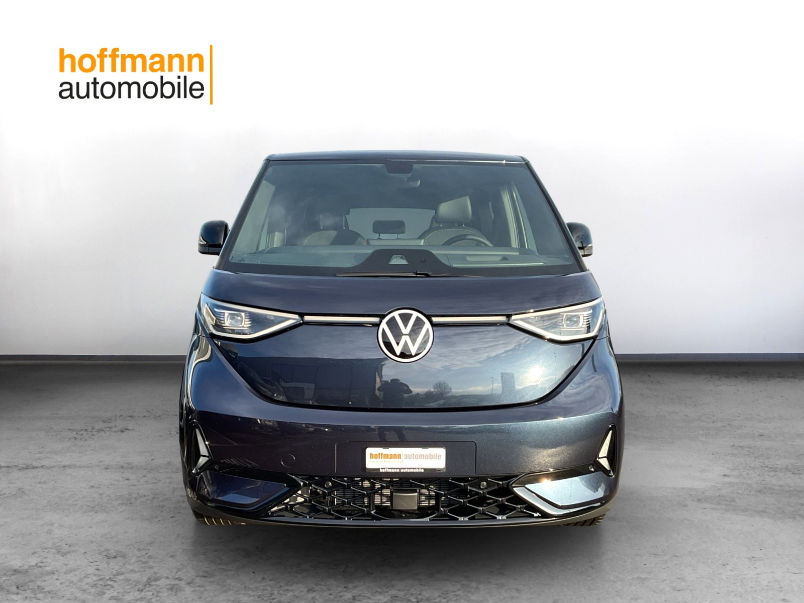 VW ID.Buzz LWB GTX 4 Motion-showroom-element-1