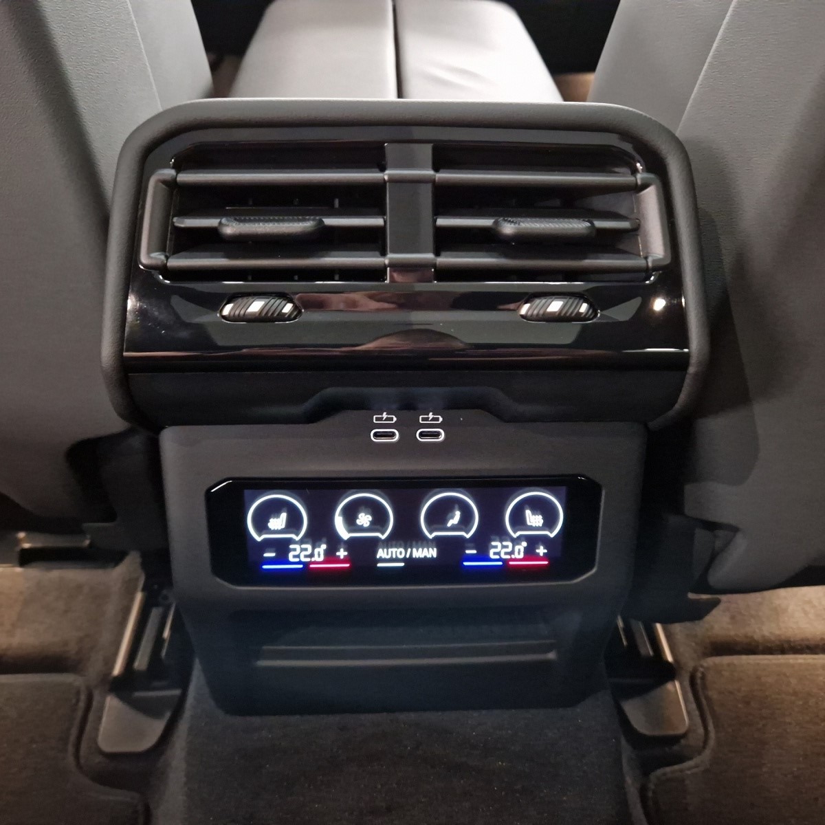 BMW 540d xDrive 48V Touring M Sport Pro Steptronic-image-13