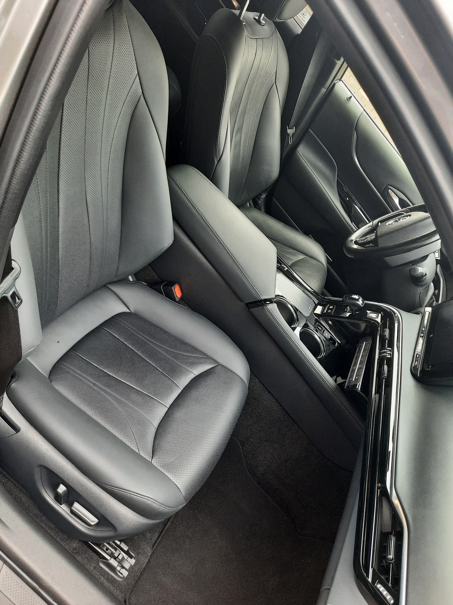 TOYOTA Mirai Fuel cell Platinum - Werksgarantie bis 2032/185000km-image-5
