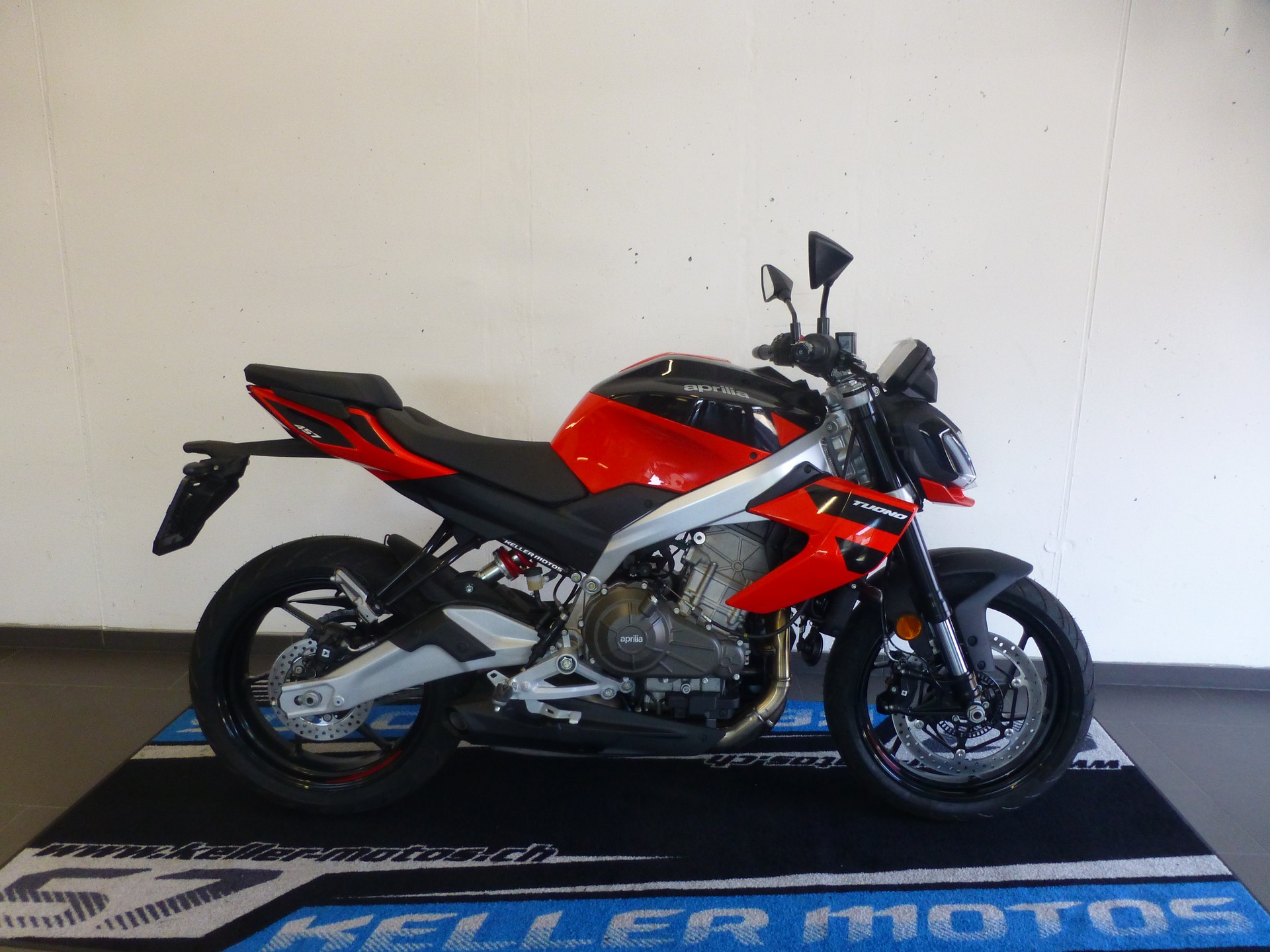 APRILIA Tuono 457 (35kW) E5+-image-0