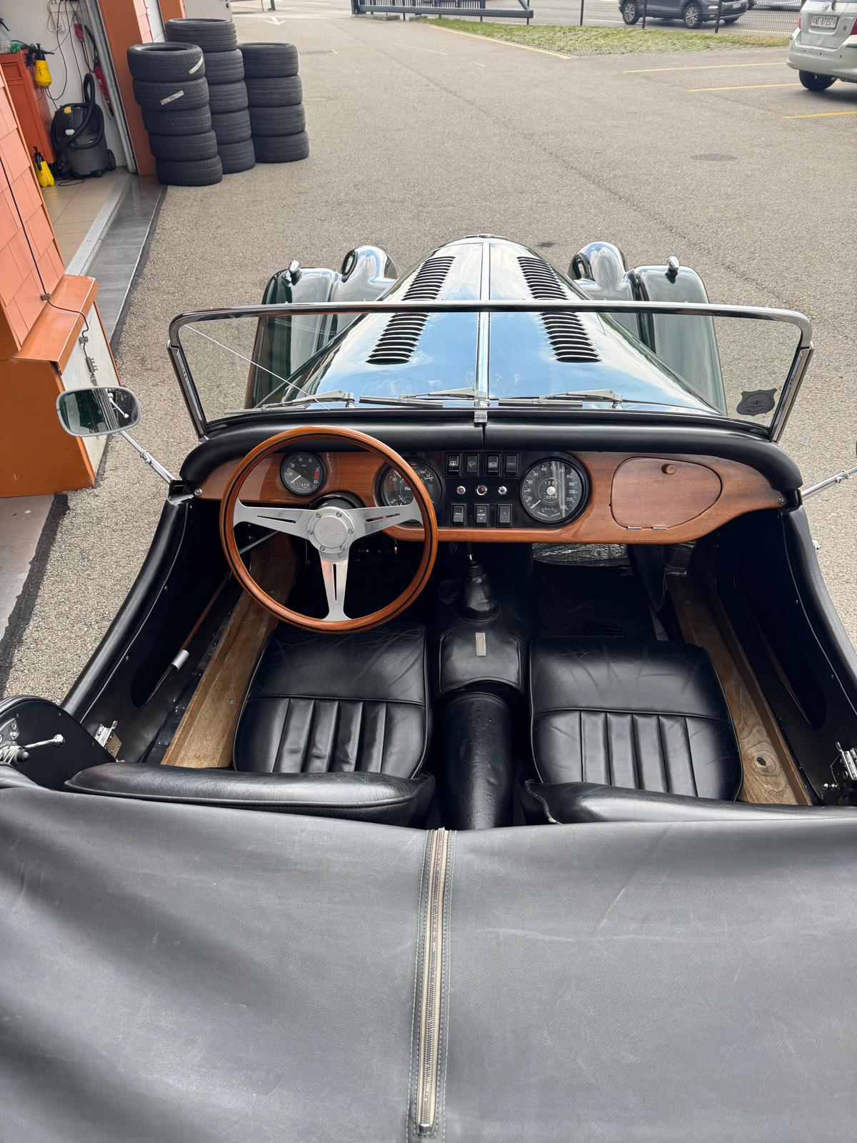 MORGAN PLUS 8-image-9