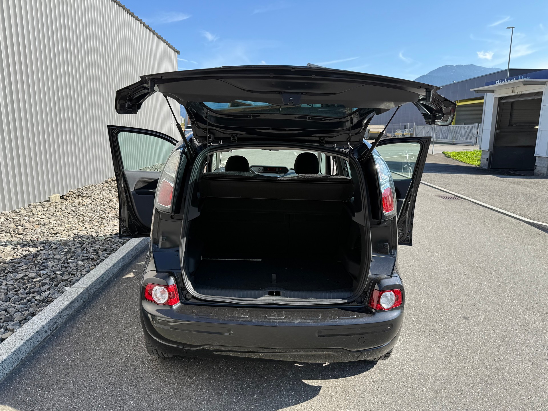 CITROEN C3 Picasso 1.6 HDi Exclusive-image-20