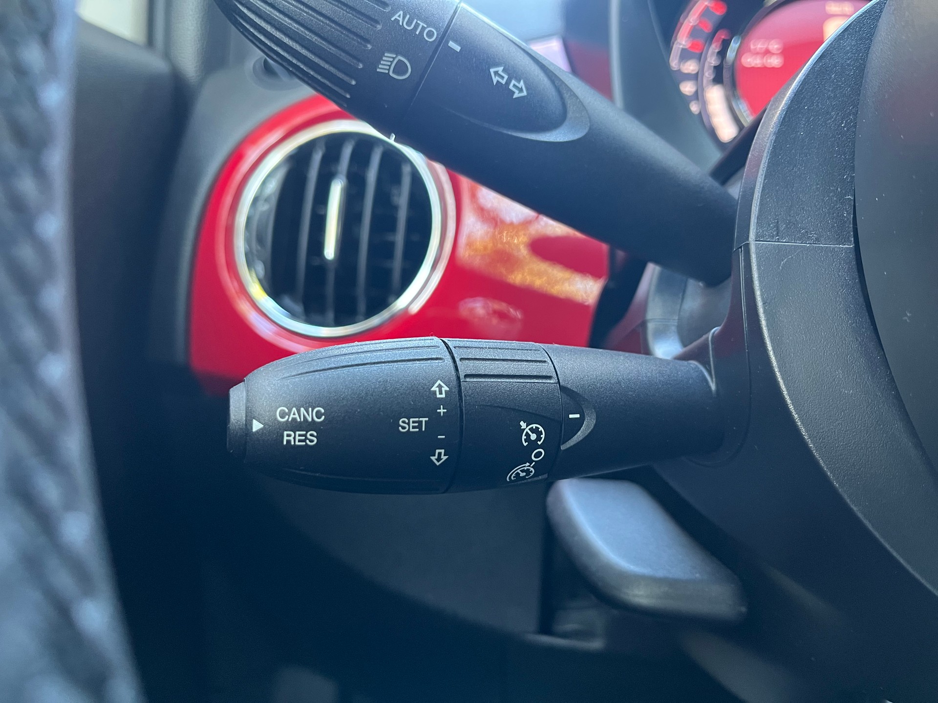FIAT 500 1.0 N3 MildHybrid Red-image-23
