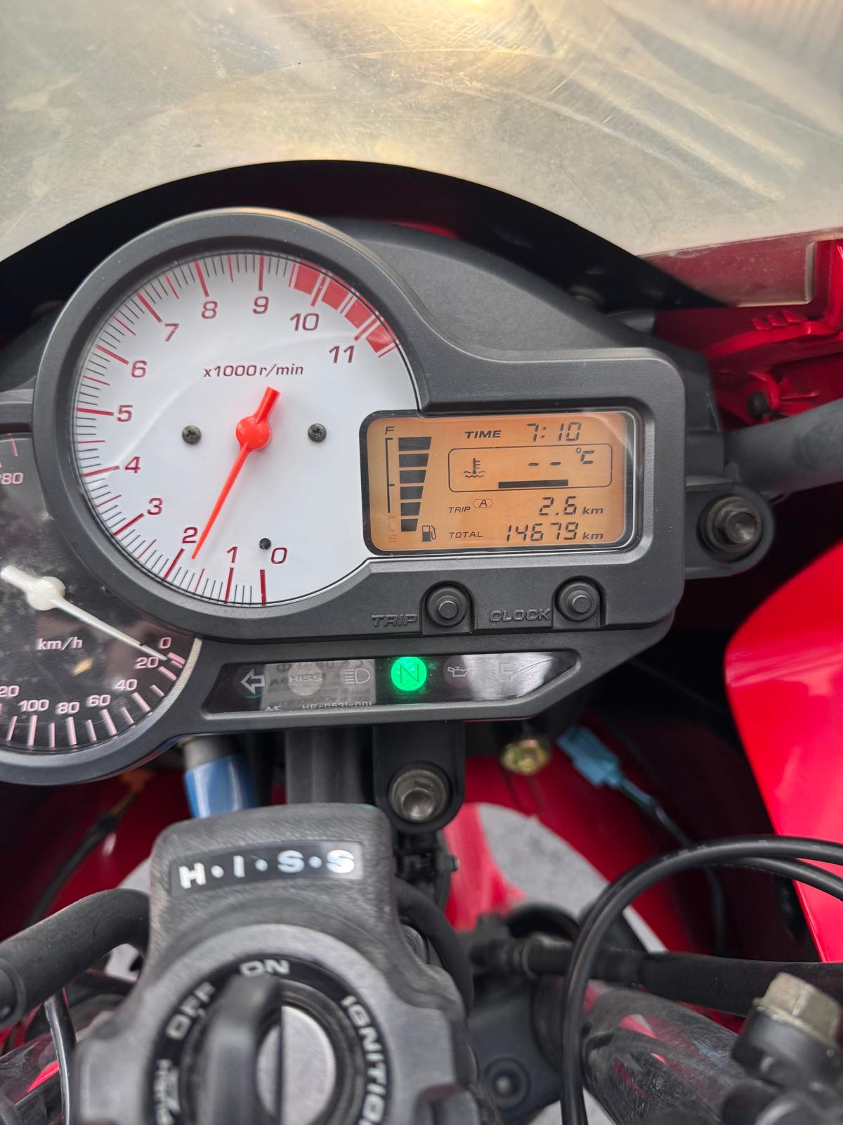 HONDA VTR 1000 F Y Fire Storm-image-4