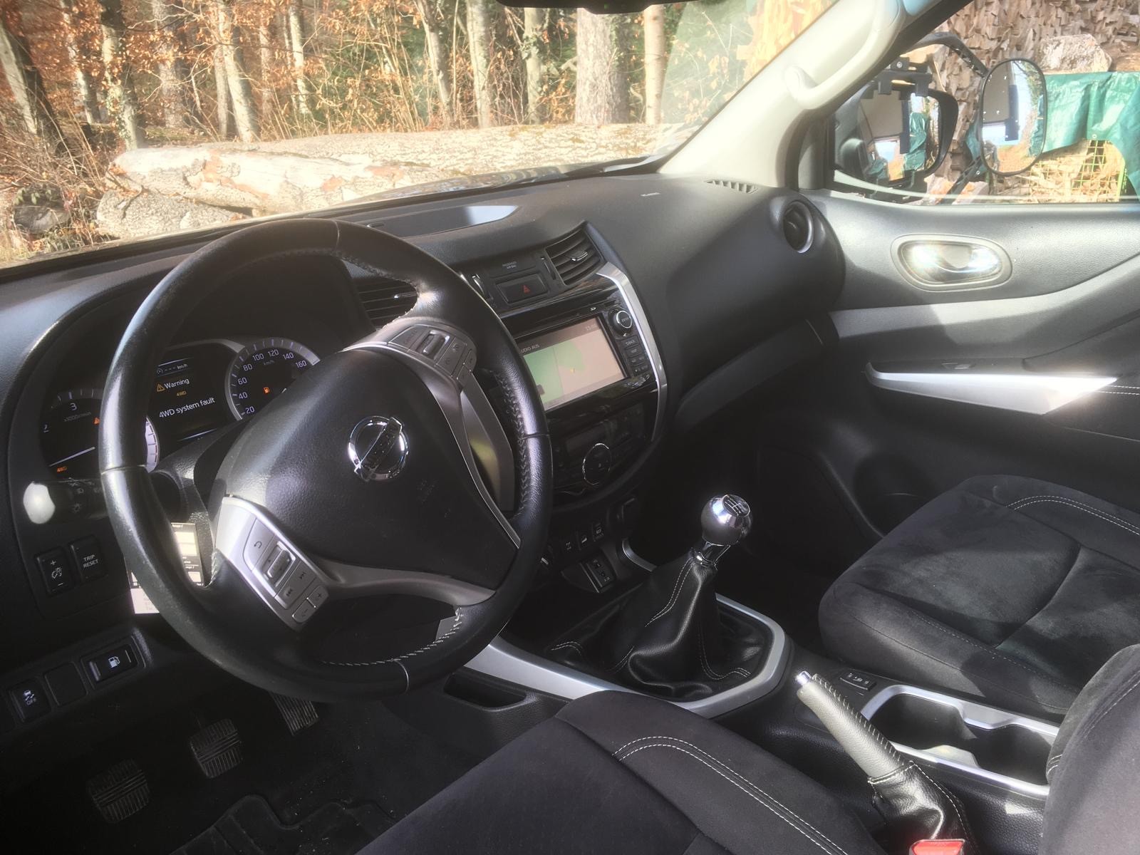NISSAN Navara KingCab N-Connecta 2.3 dCi 4WD-image-15