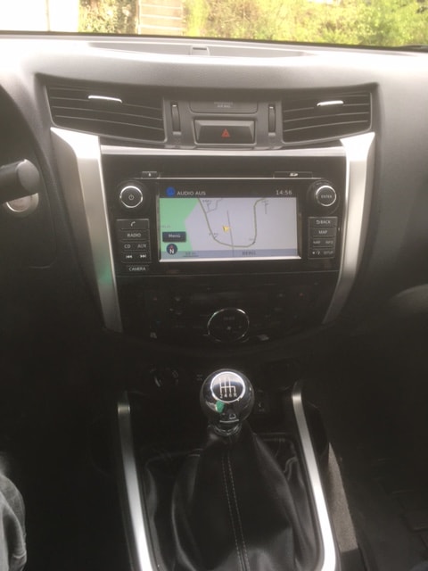NISSAN Navara KingCab N-Connecta 2.3 dCi 4WD-image-16