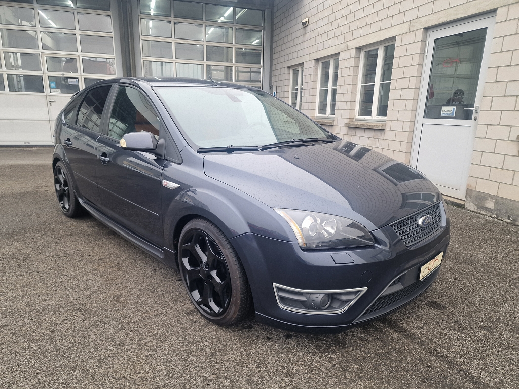 FORD Focus 2.5i 20V ST-image-1
