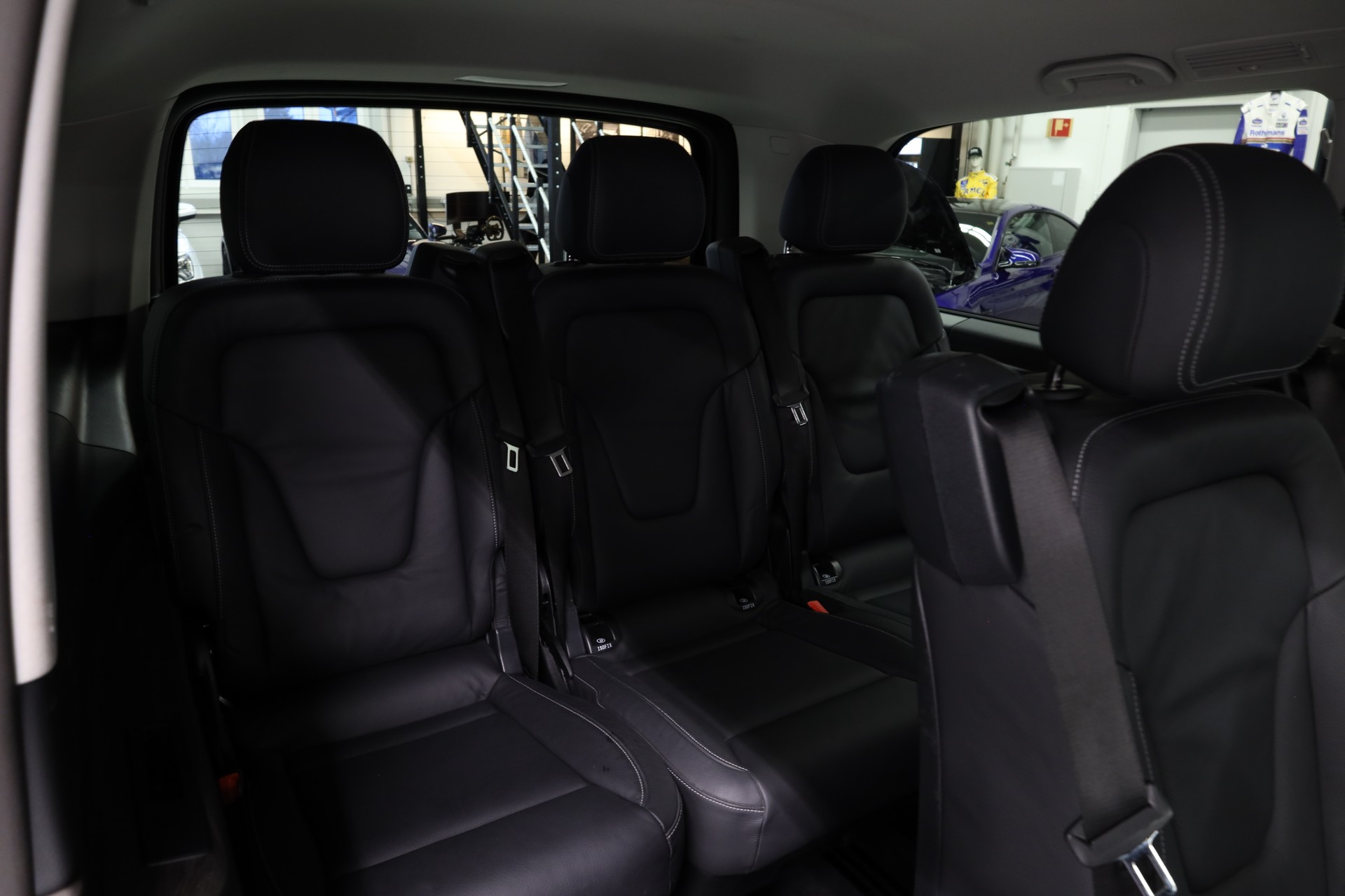 MERCEDES-BENZ V 250 d Avantgarde lang Van-image-26