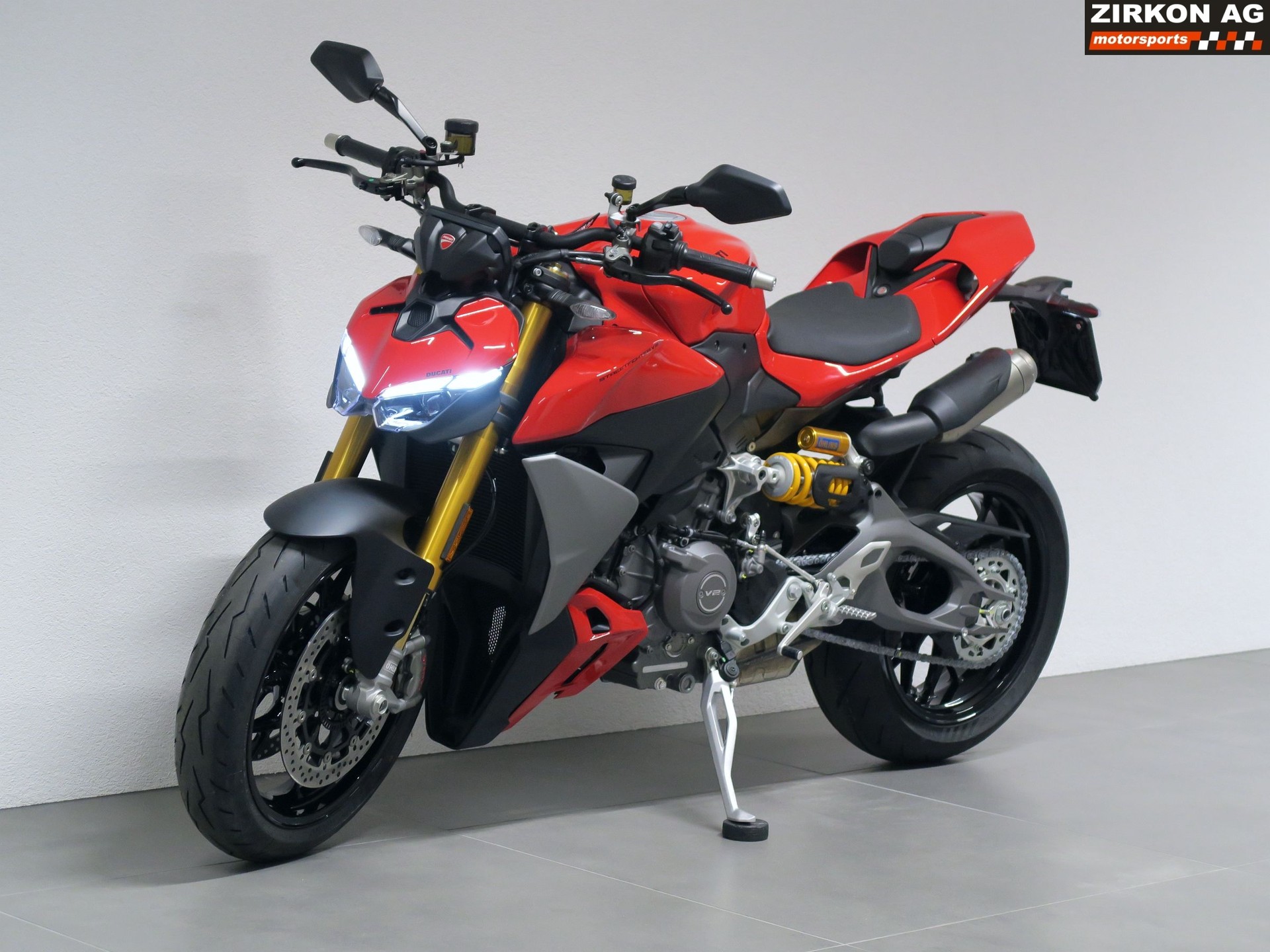 DUCATI Streetfighter V2 S-image-9