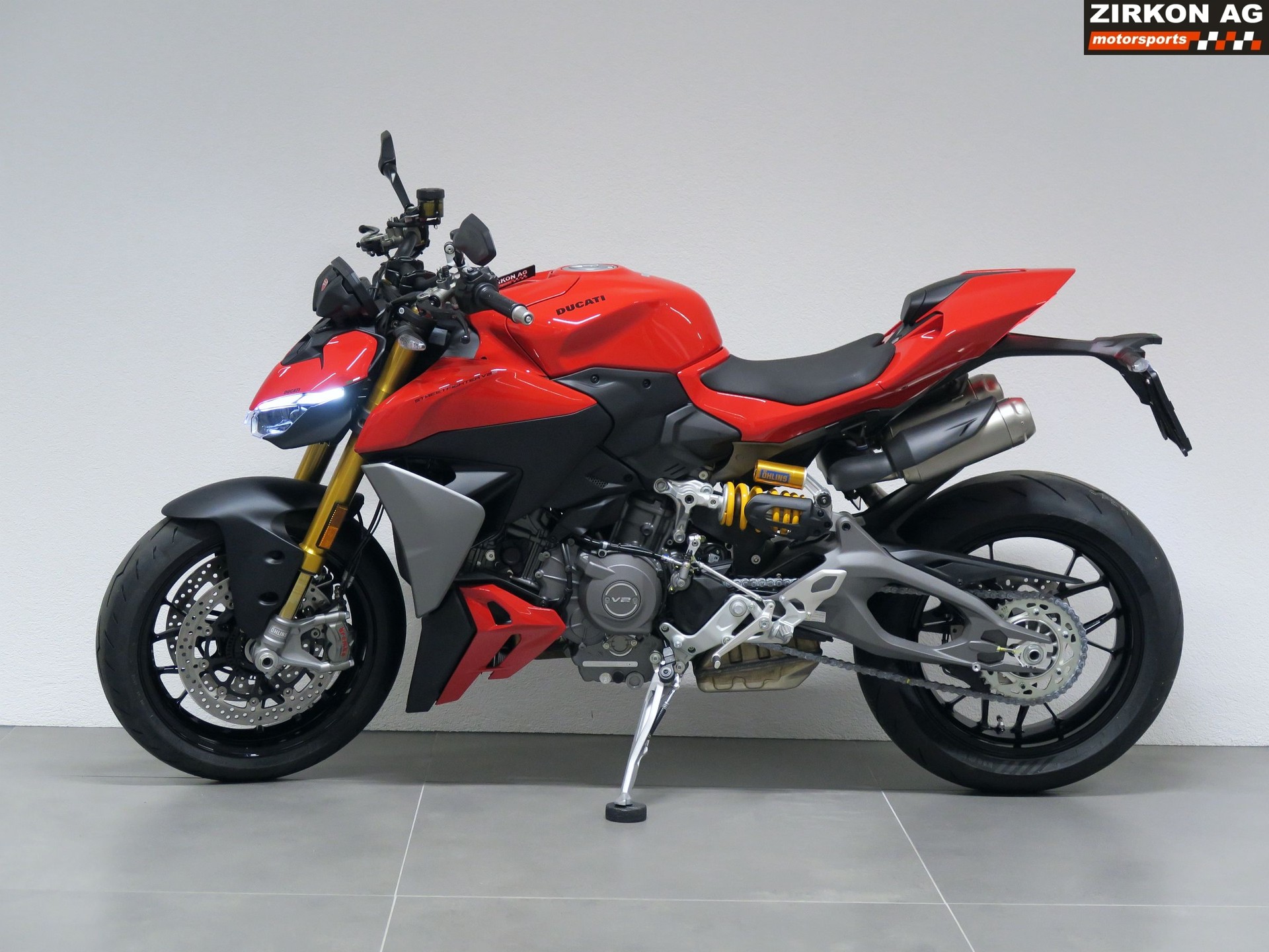 DUCATI Streetfighter V2 S-image-11