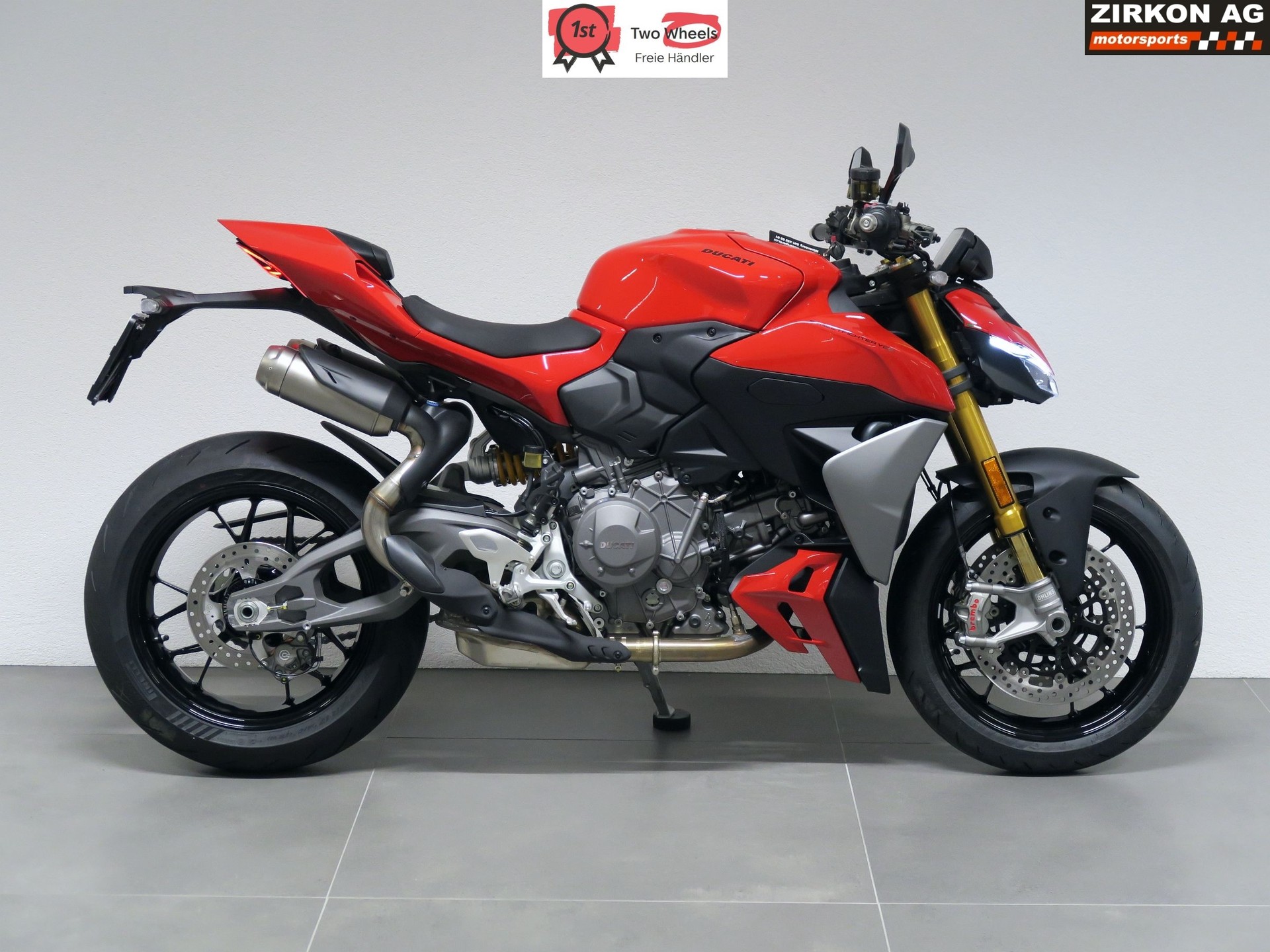 DUCATI Streetfighter V2 S-image-0