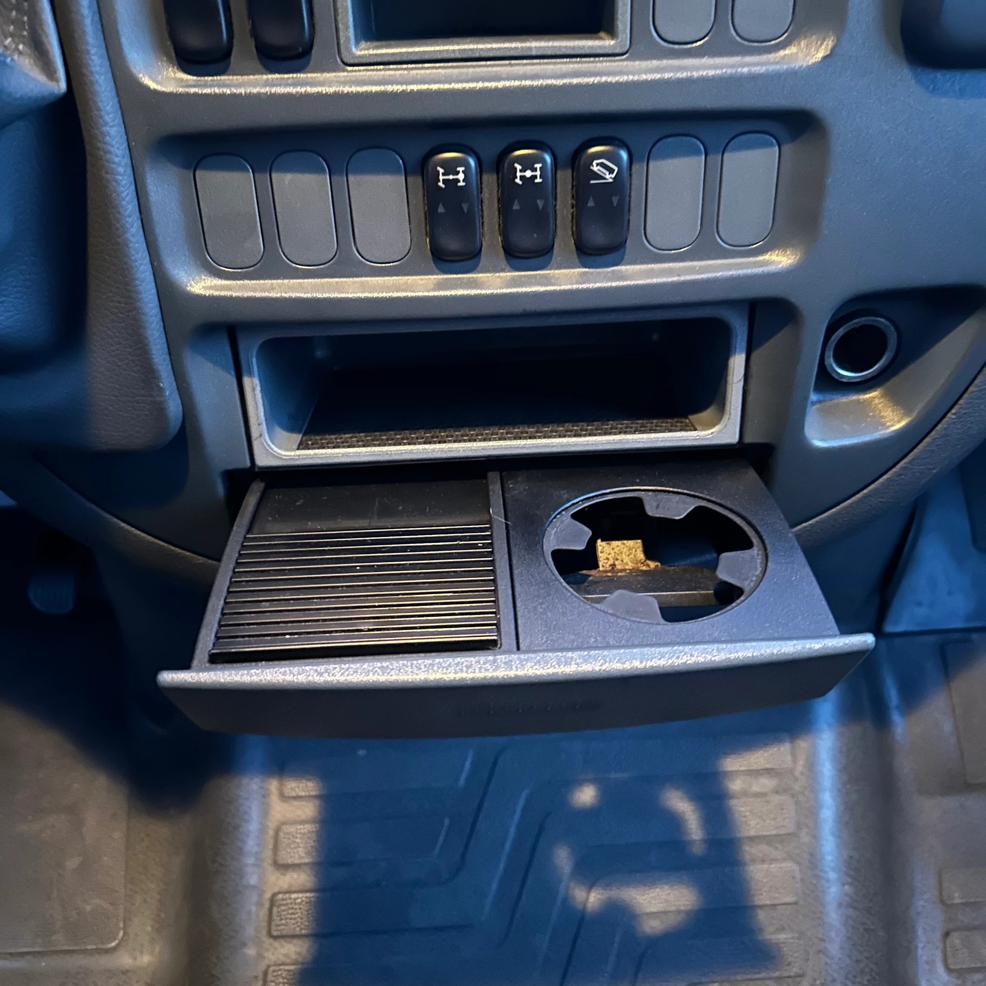 MERCEDES-BENZ Sprinter 313 CDI 4x4-image-21