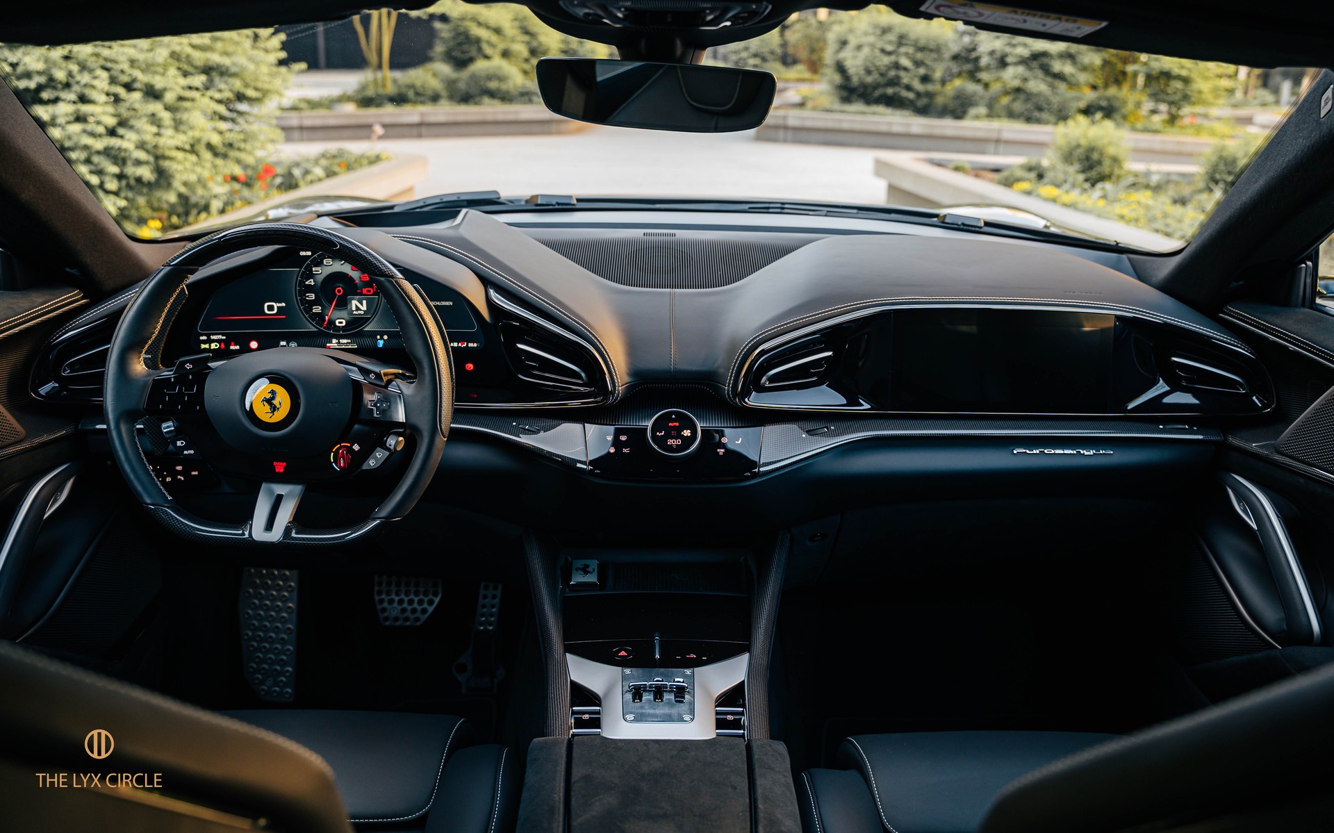 FERRARI Purosangue 6.5 V12-image-10