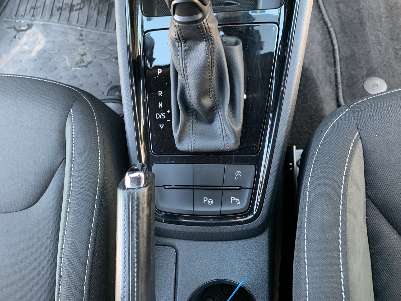 SKODA Kamiq 1.5 TSI ACT Style DSG-image-13
