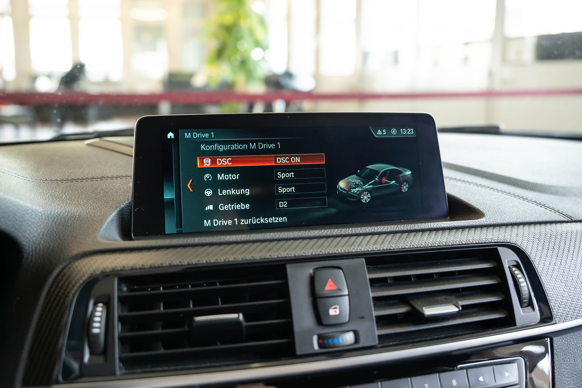 BMW M2 Competition Drivelogic-image-20