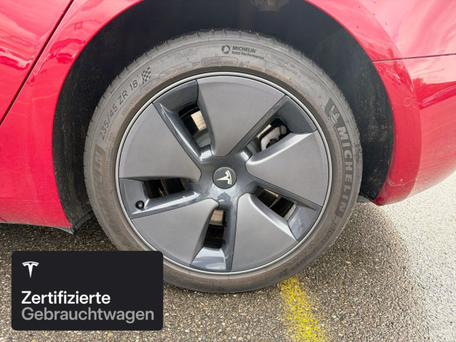 TESLA Model 3 Long Range AWD-image-5
