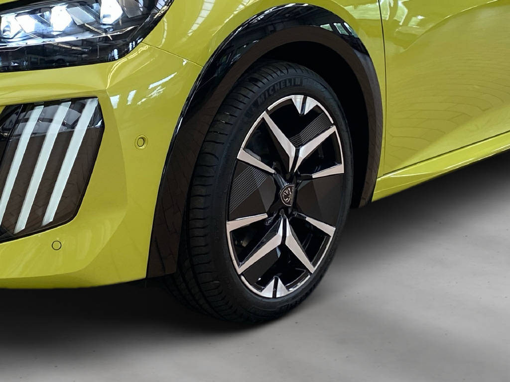 PEUGEOT 208 Hybrid 145 e-DCS6 GT-showroom-element-3