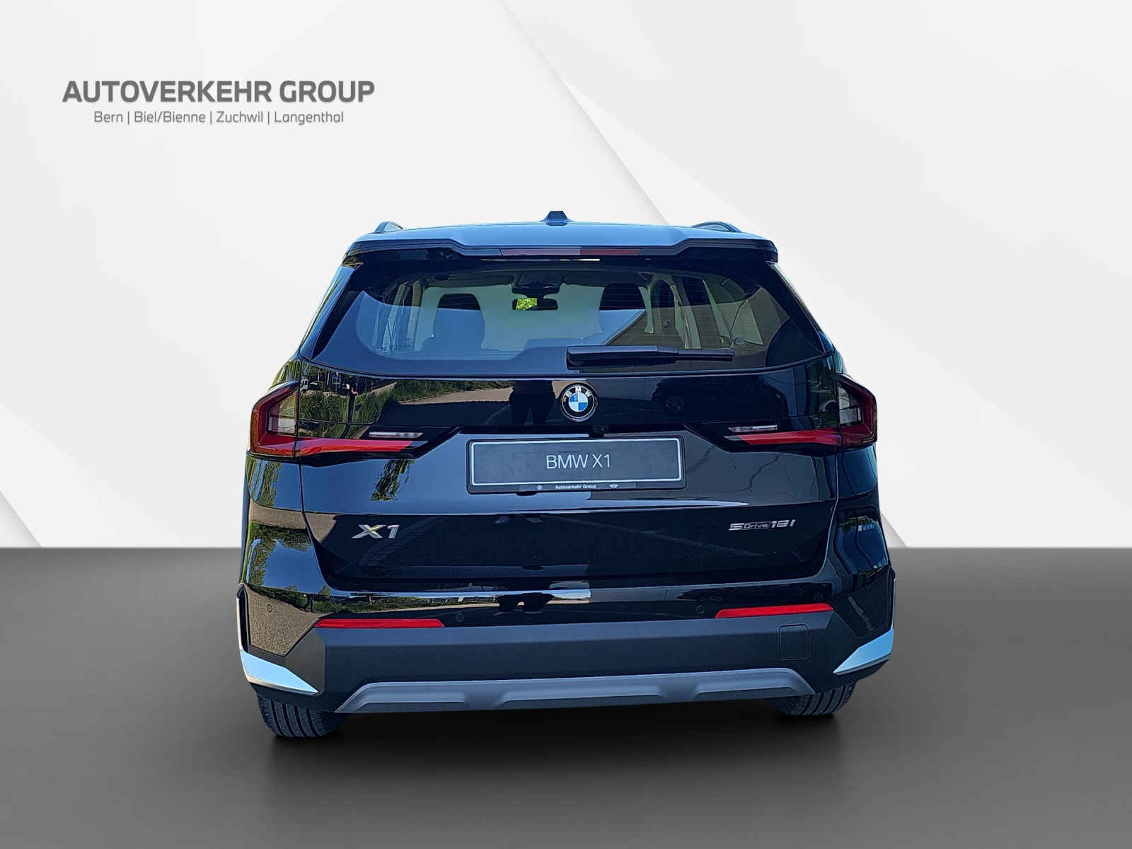 BMW X1 sDrive 18i-image-4