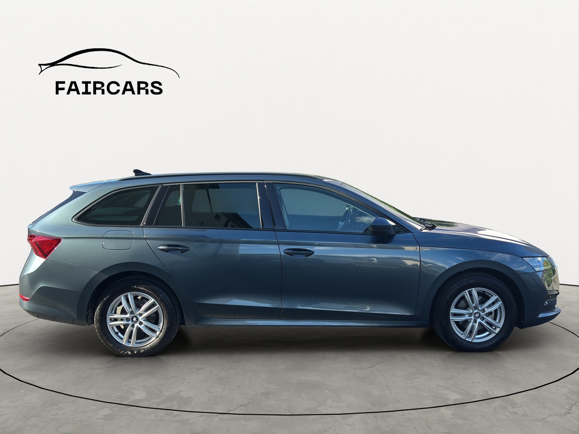 SKODA Octavia Combi 1.0 TSI mHEV DSG Ambition-image-6