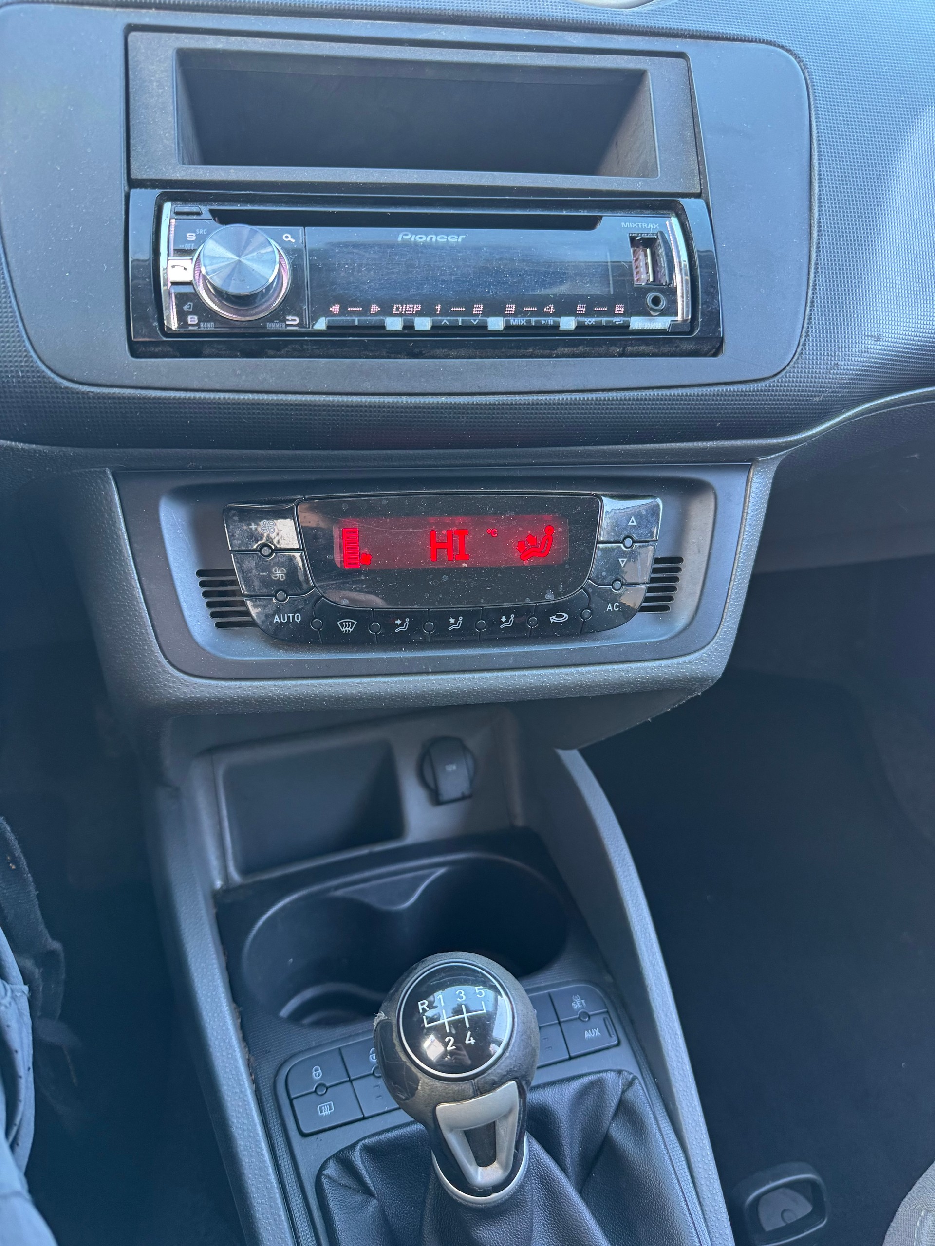 SEAT Ibiza ST 1.2 TSI Style-image-5