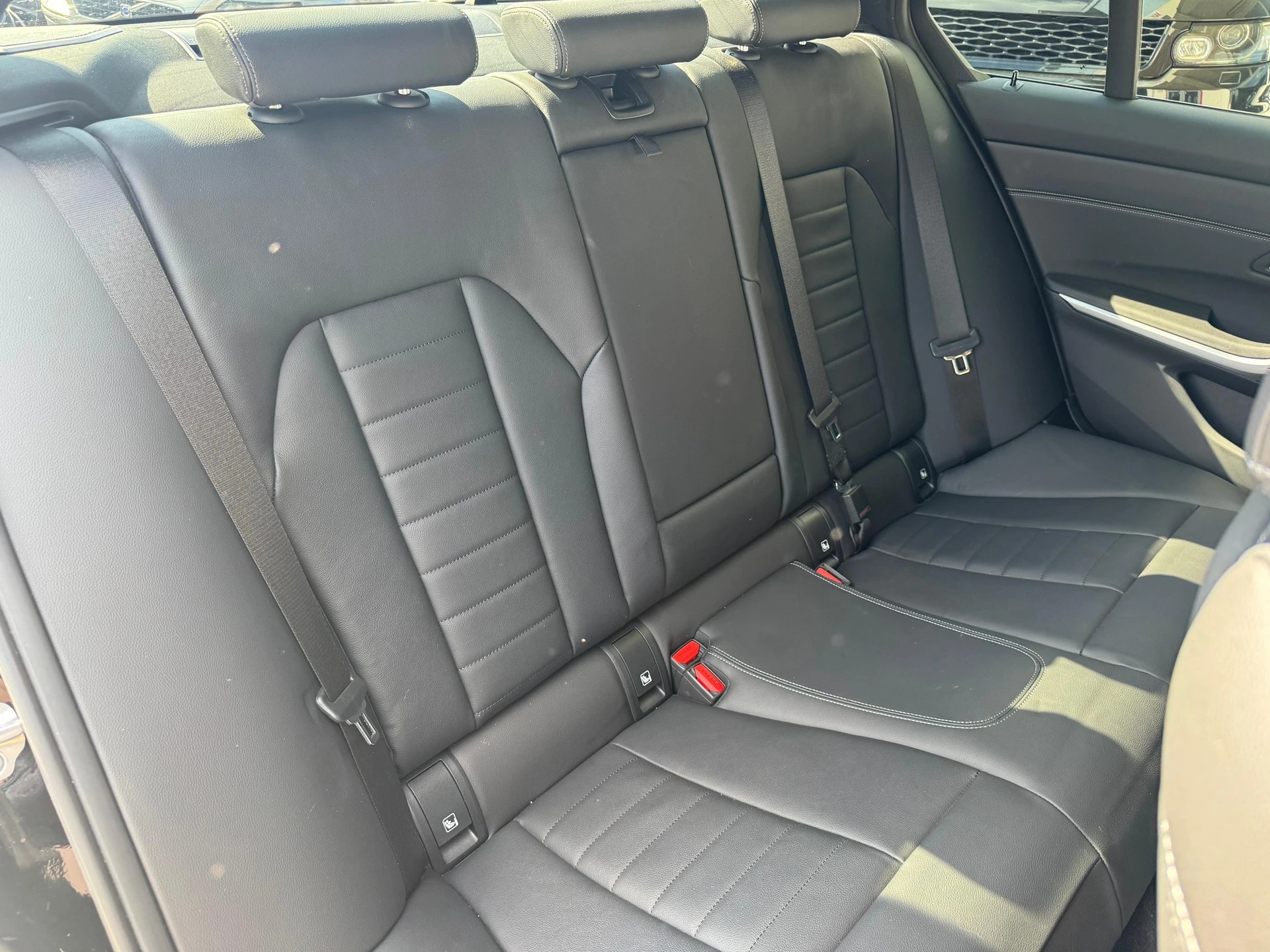 BMW M340i xDrive 48V Steptronic-image-15