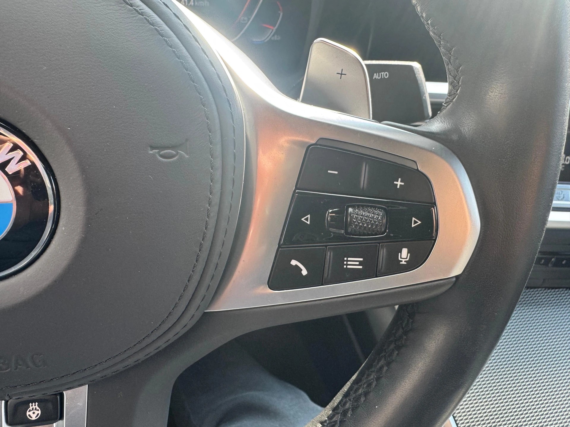 BMW M340i xDrive 48V Steptronic-image-18