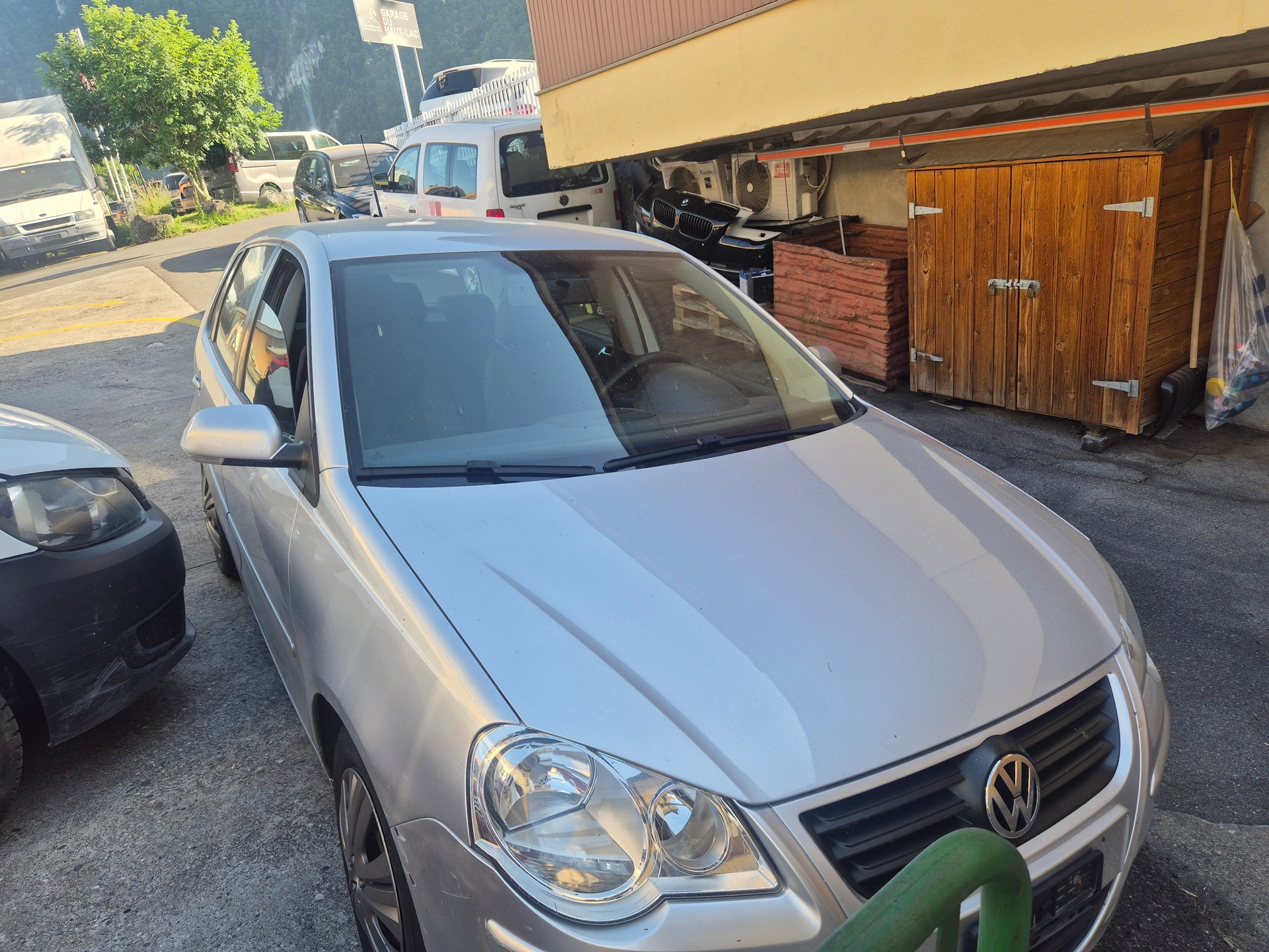VW Polo 1.4 16V Young&Fresh-image-1