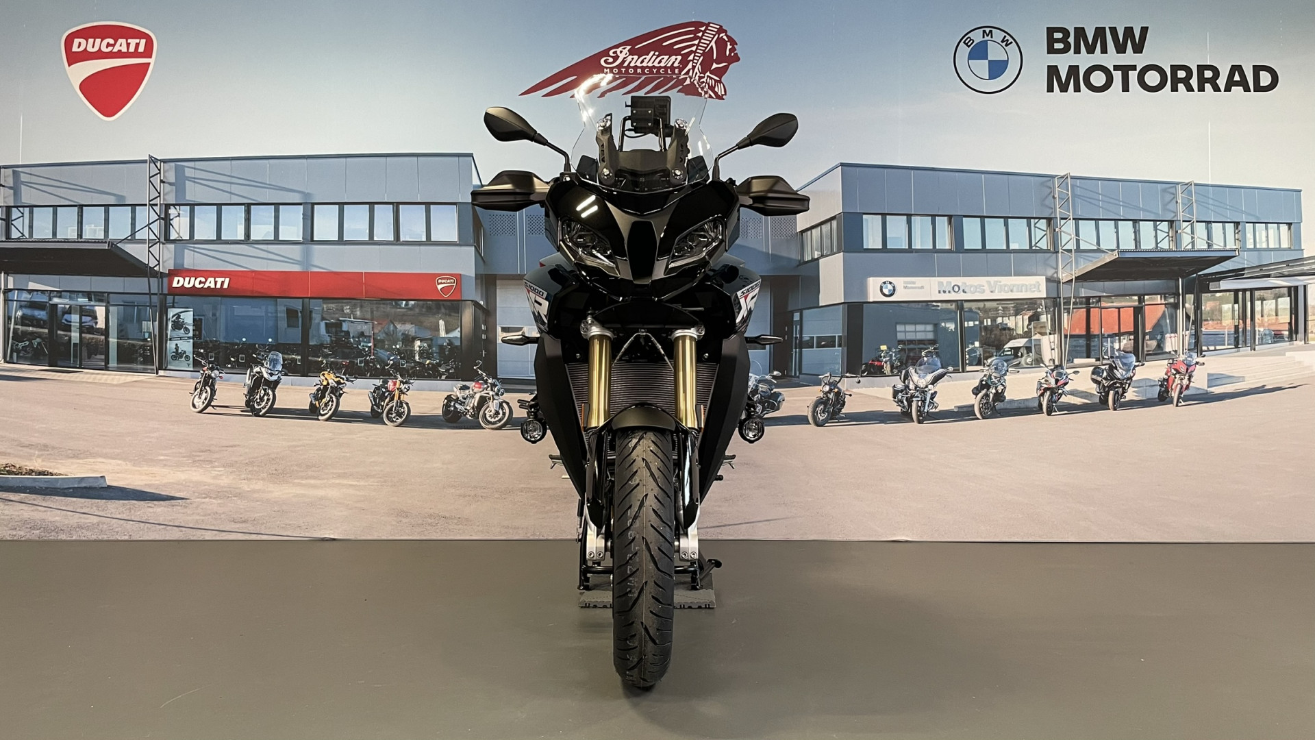 BMW S 1000 XR *Rabaissée* Leasing dès 2.9%-image-1