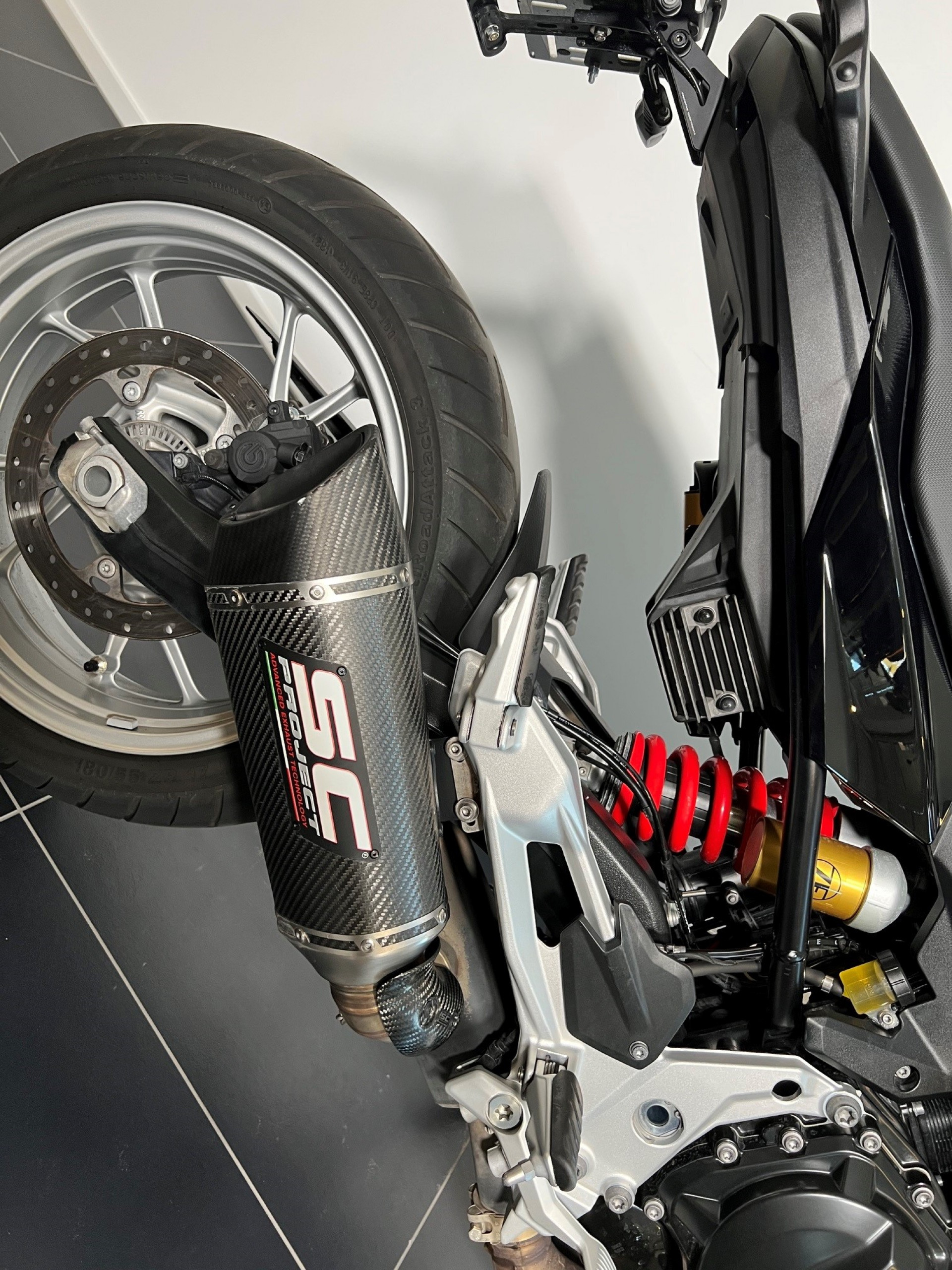 BMW F 900 R A2-image-5