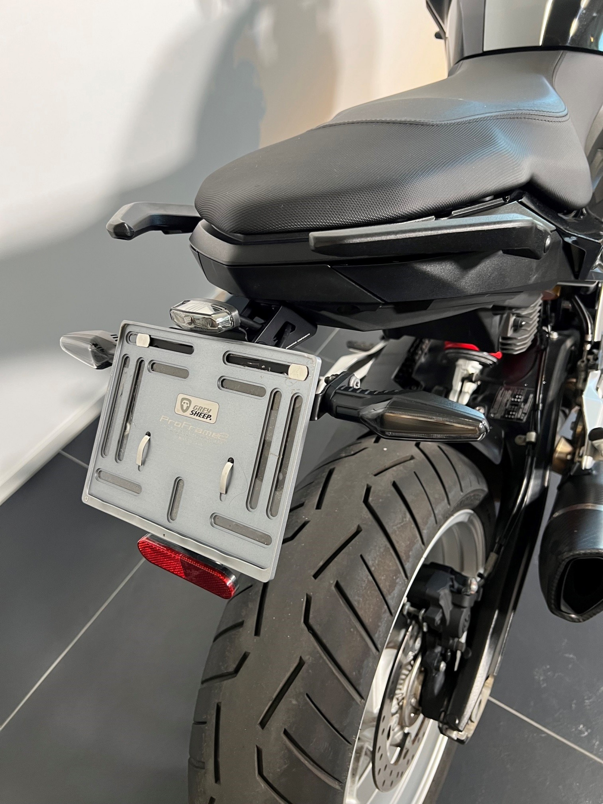 BMW F 900 R A2-image-4