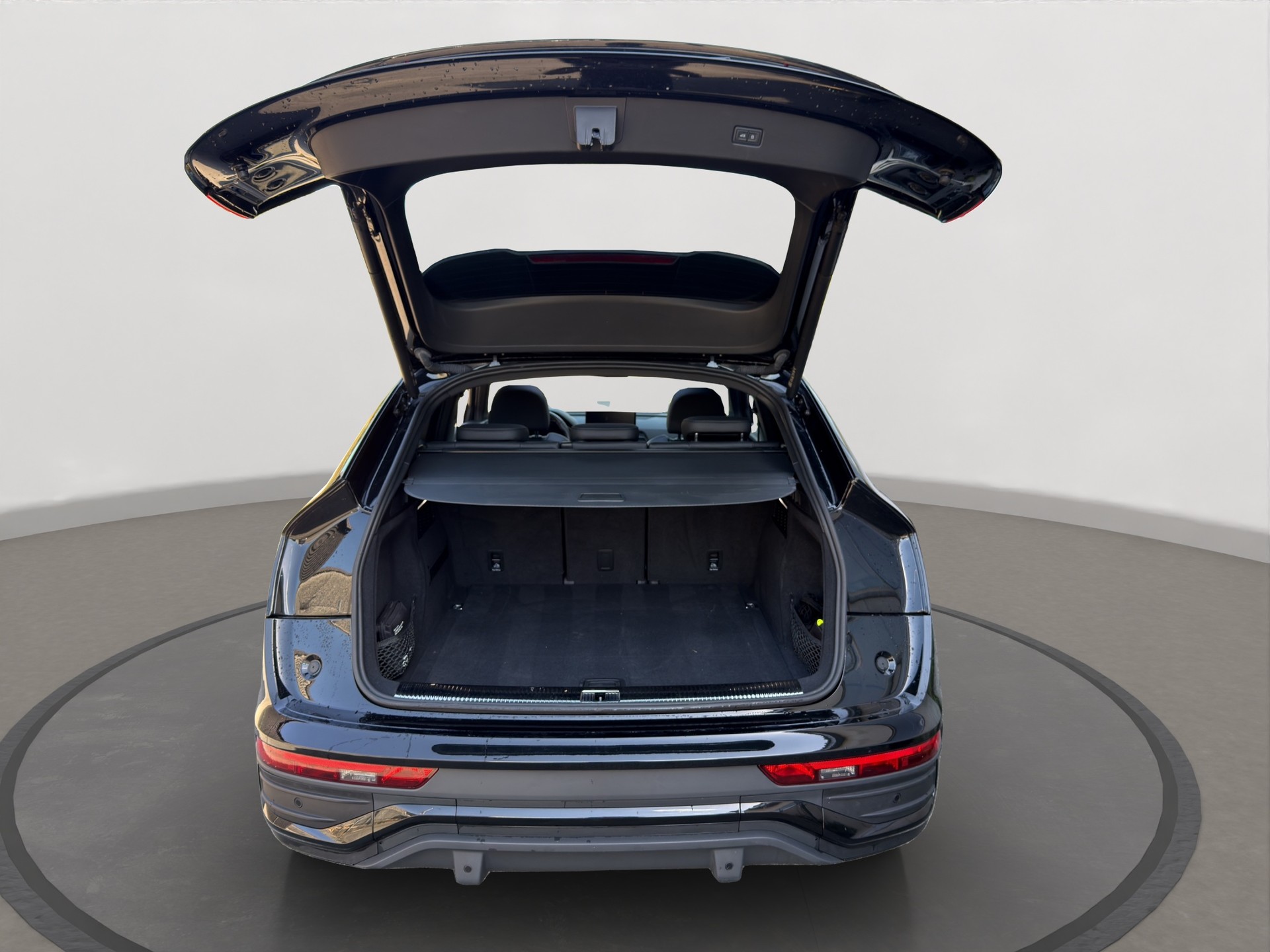 AUDI Q5 Sportback 40 TDI S-Line Blackedition quattro S-tronic-image-15