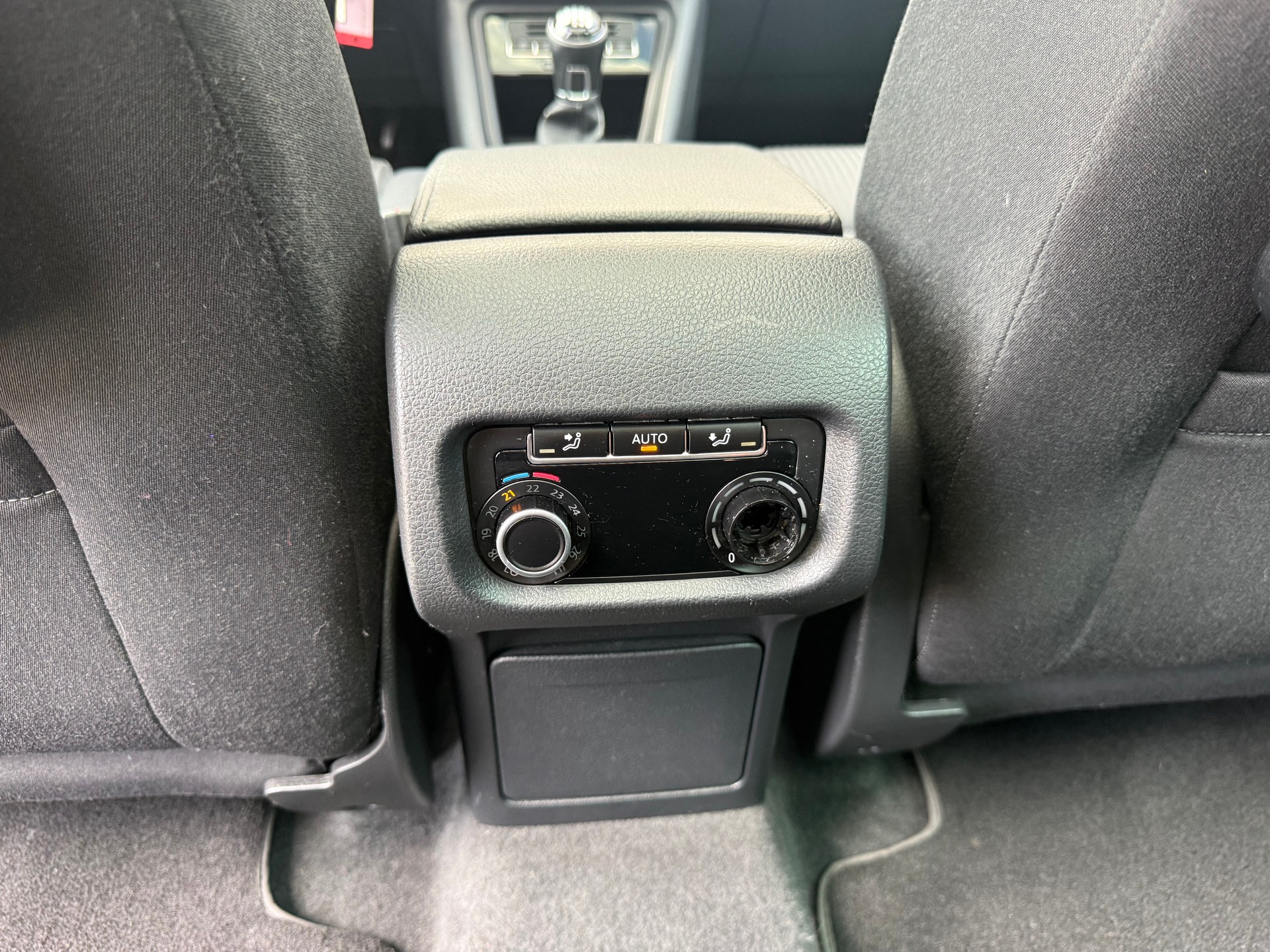 SEAT Alhambra 2.0 TDI Style Viva 4x4-image-13