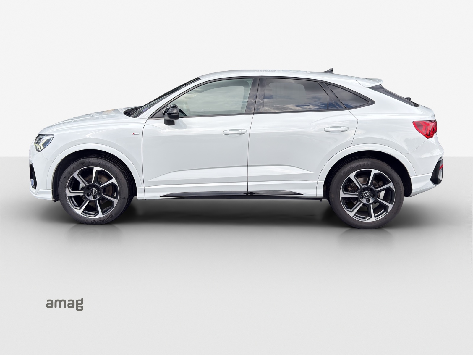 AUDI Q3 Sportback 35 TFSI S line Attraction S-tronic-showroom-element-1