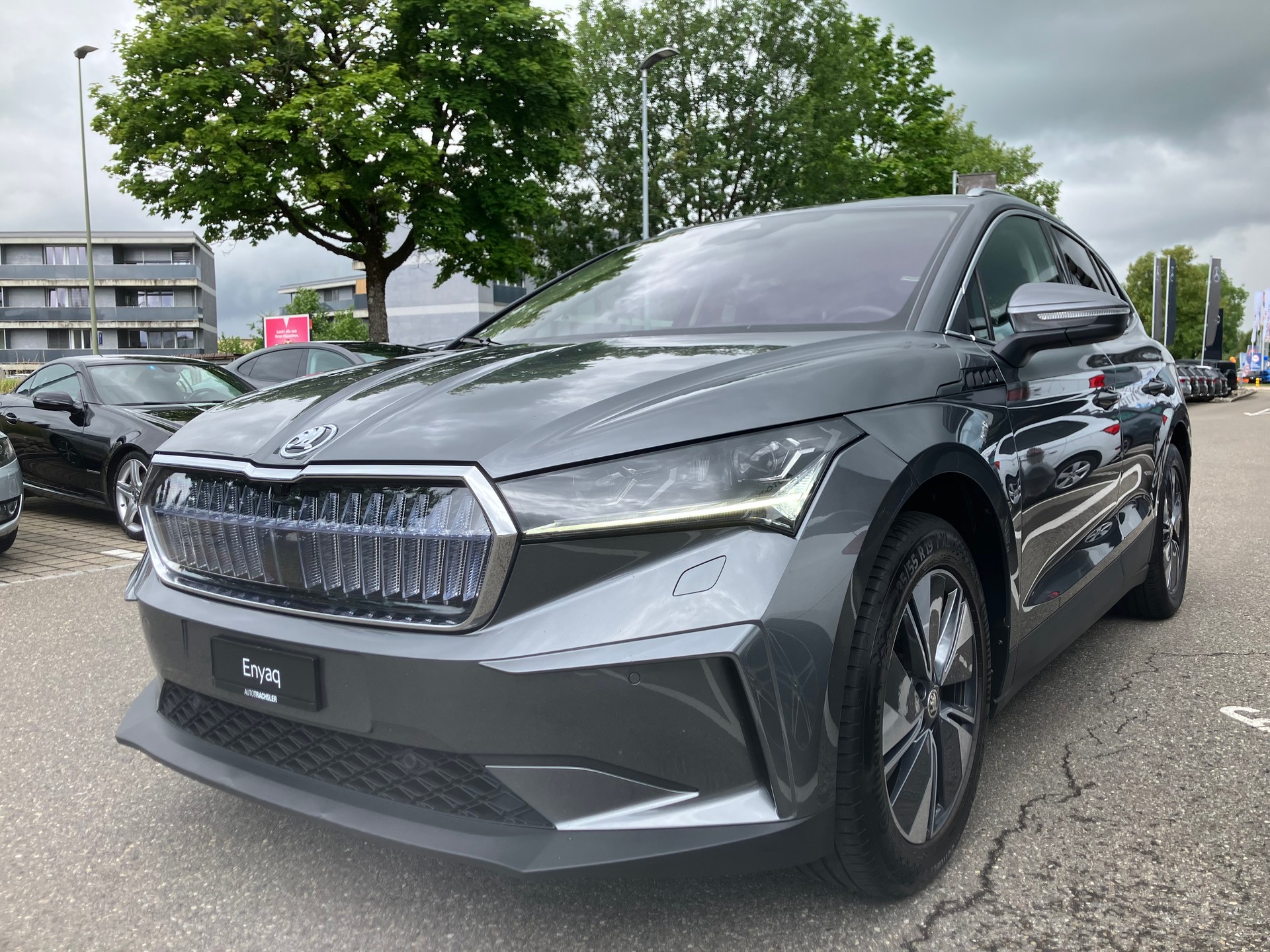 SKODA Enyaq iV 80-image-2