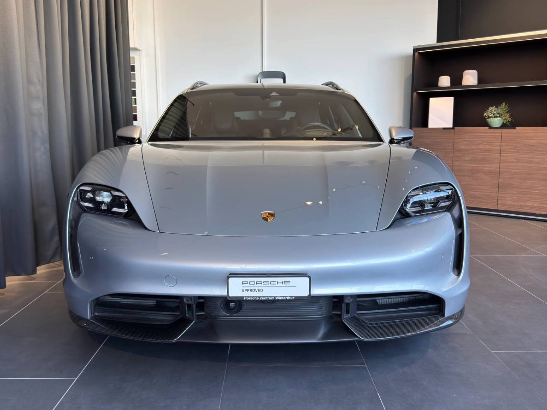 PORSCHE Taycan Turbo S Sport Turismo-image-9