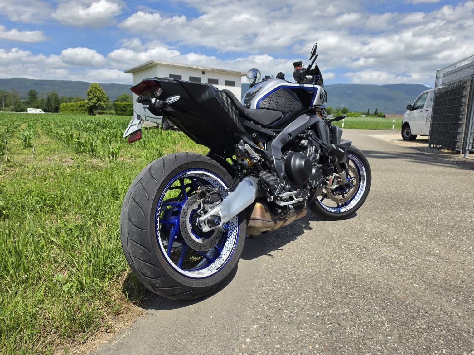 YAMAHA MT-09 SP-image-2